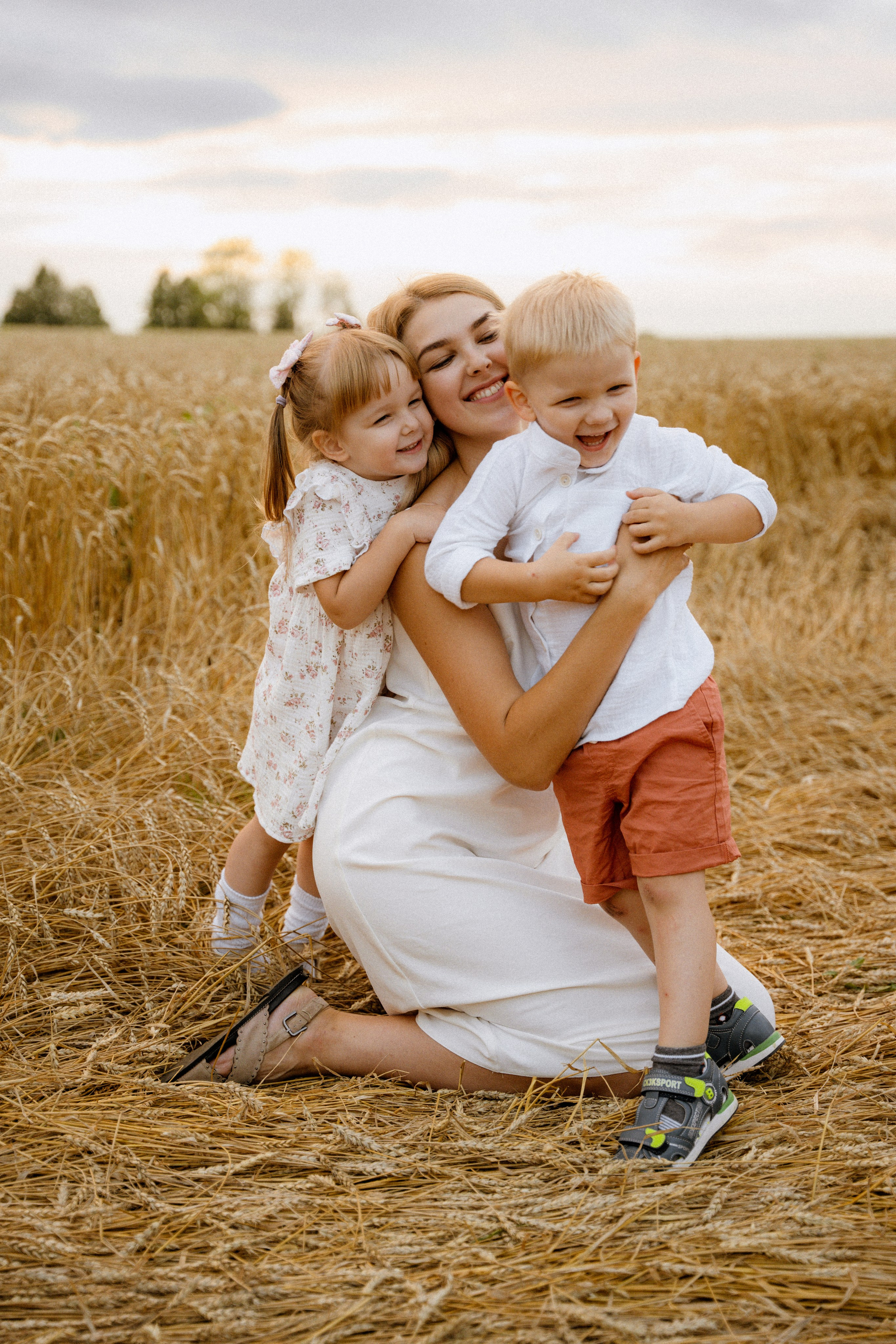 Аня с семьёй 14.08.2023. Свадебный и семейный фотограф Кристина Лисина в Арзамасе