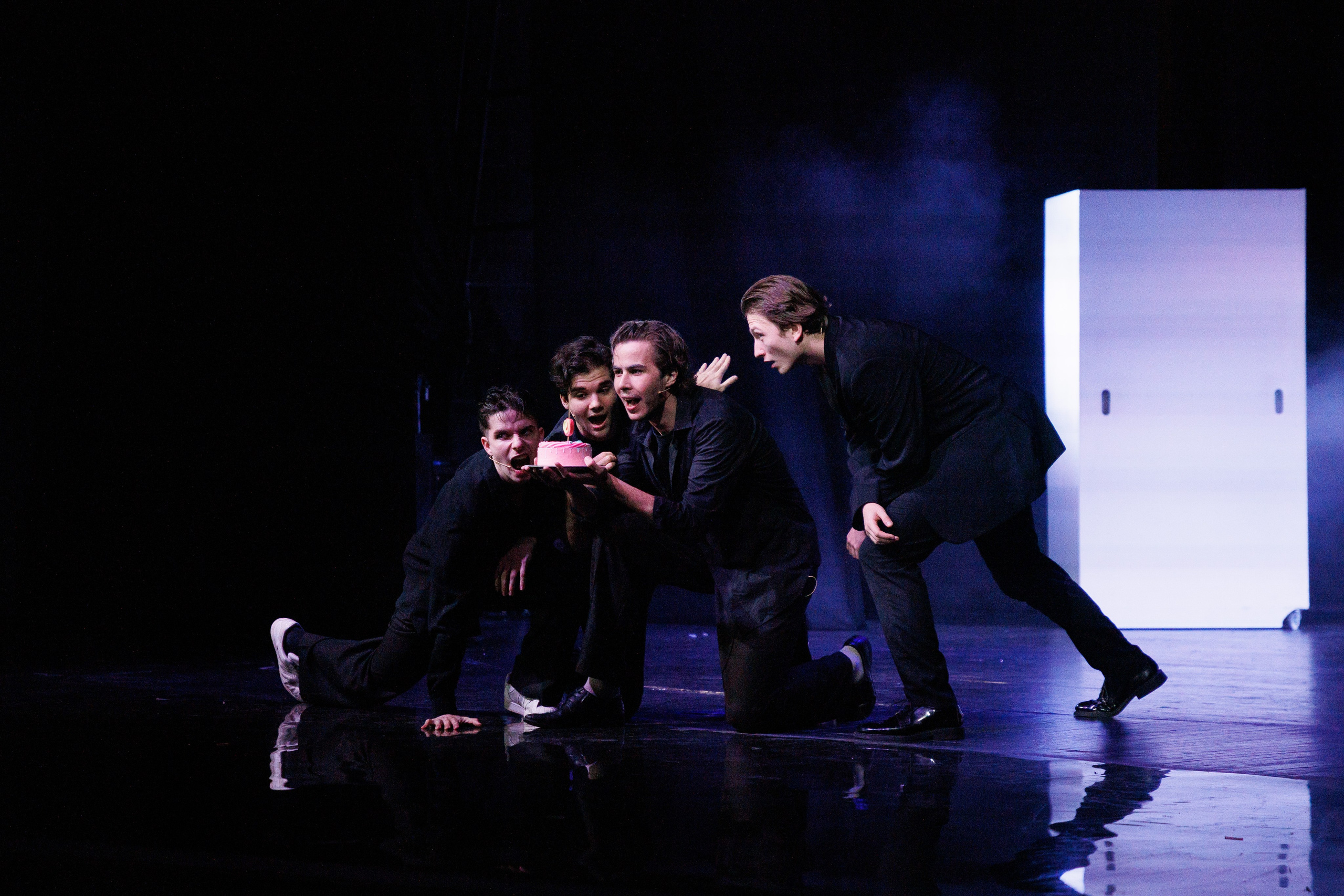 МХАТ. Новый квадрат. Фотограф городских и семейных событий Артем Карпухин