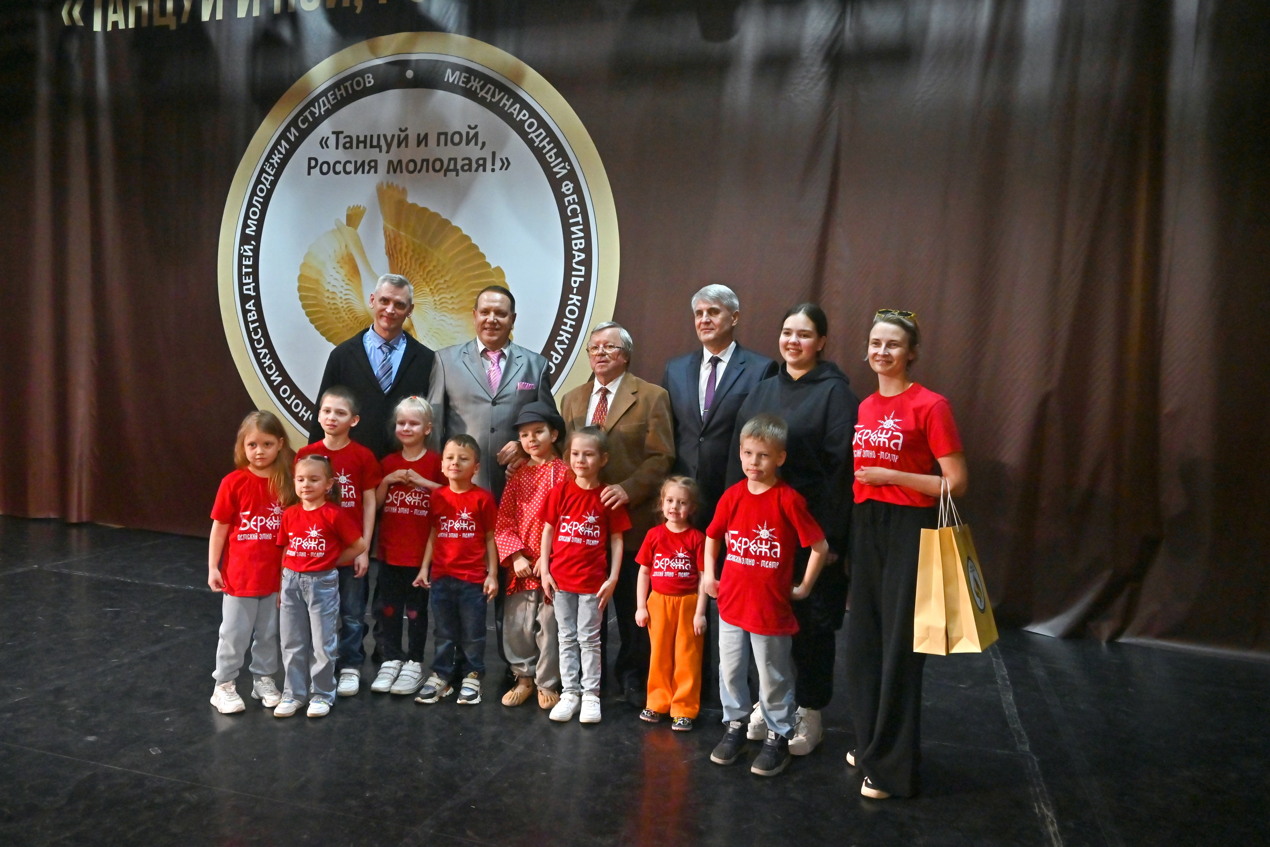 Гала-концерт. Танцуй и пой, Россия Молодая! 22.04.2024. Профессиональный фотограф в Москве Алёна Котова