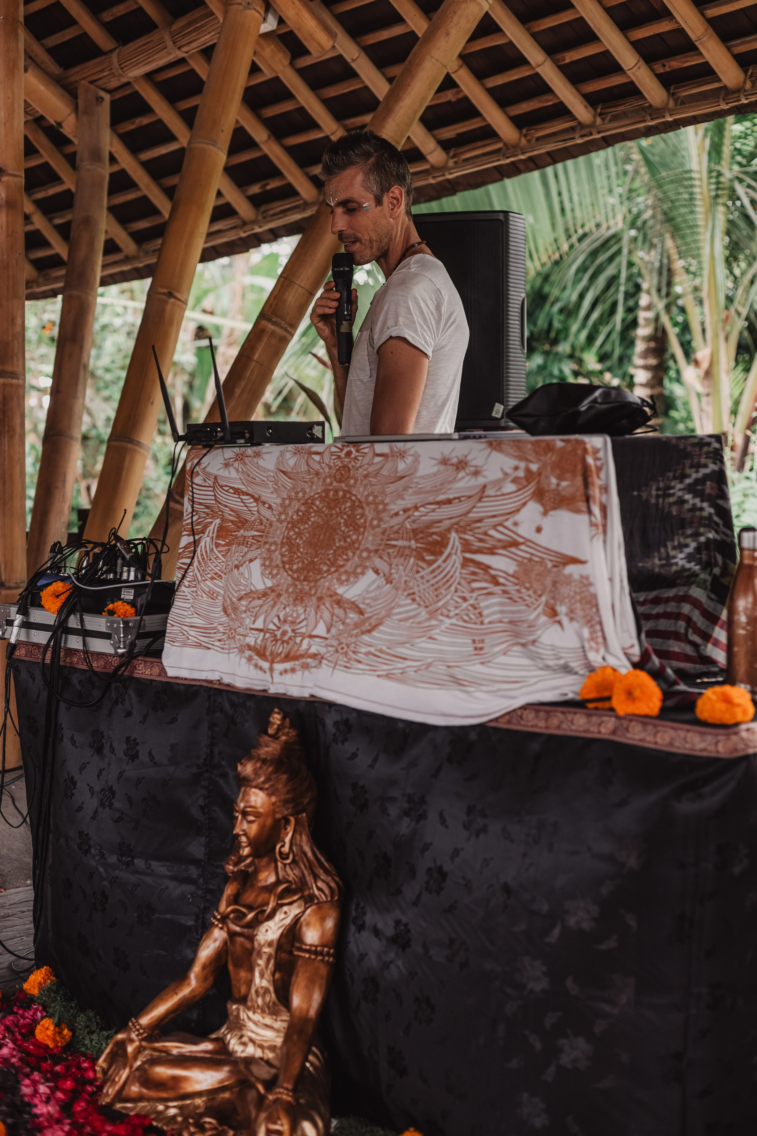 Diwali 11/11 w Bhakti Bliss celebration. Mariam Bagdasaryan