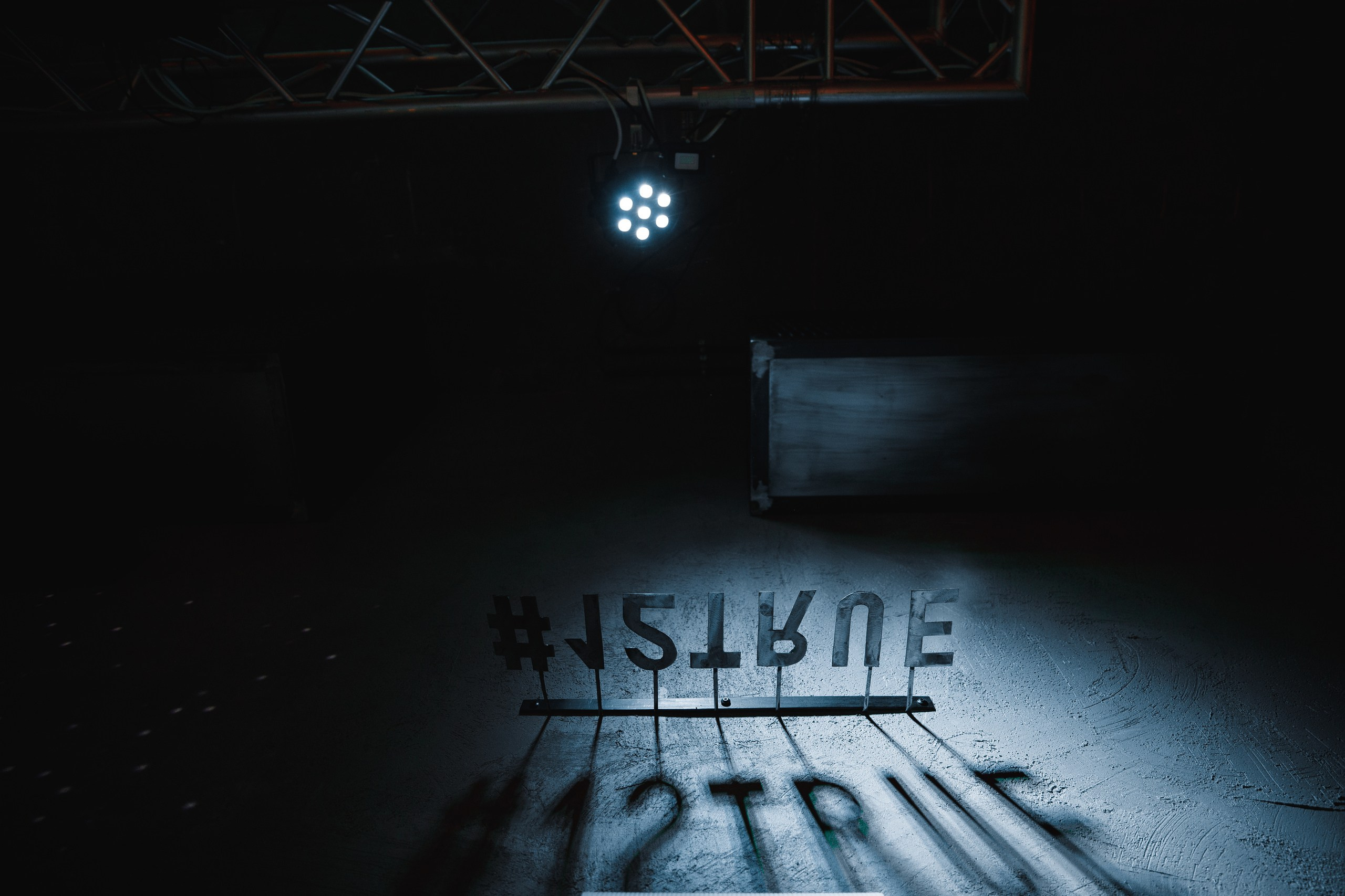 ГЕРОИ. Wedding photographer in Europe