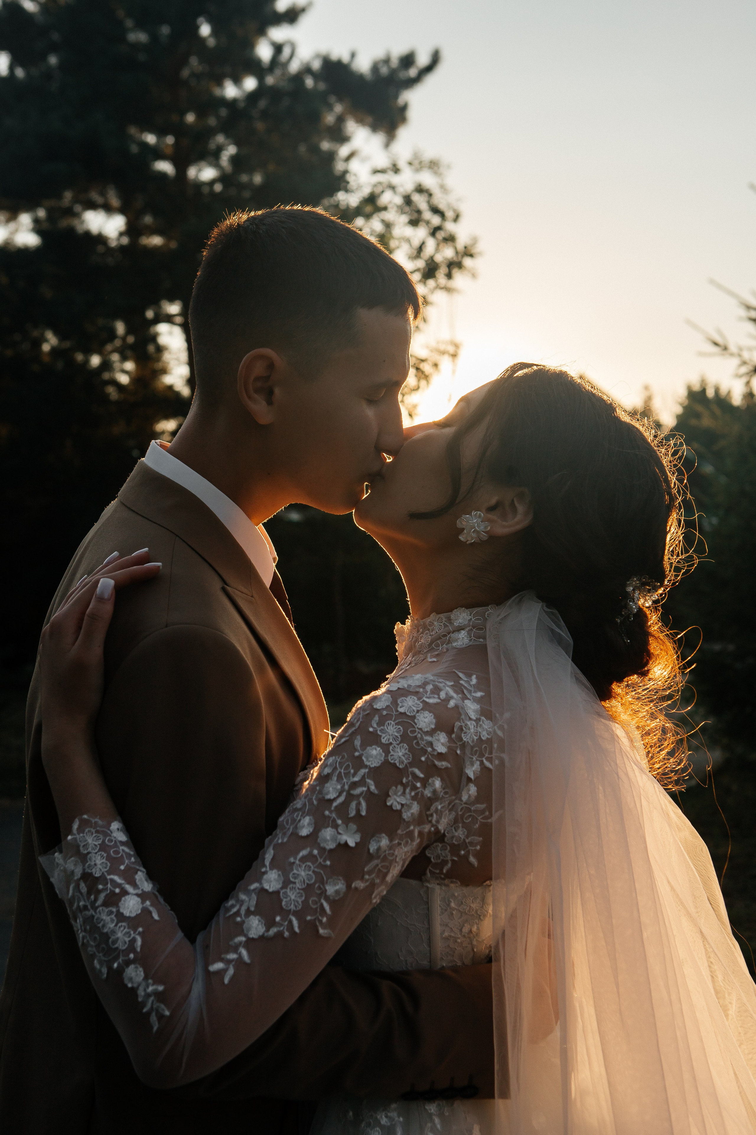 Свадьба в Динопарке. Свадебный фотограф Виктория Чуйко Магнитогорск. Визуал для бизнеса