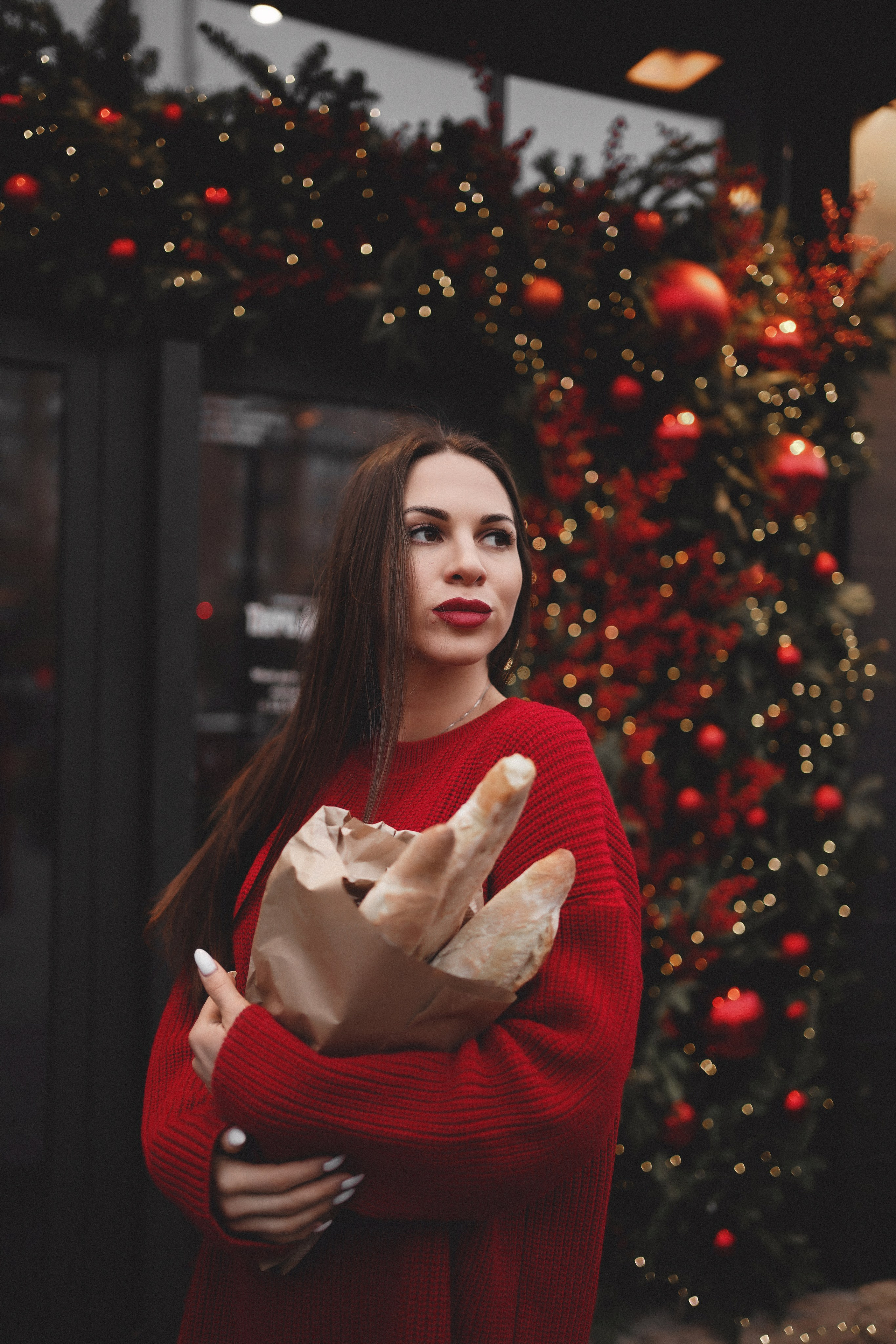 Пури пури. Фотосессия в Ростове-на-Дону. Дарья в ярком образе с батонами. Свадебный фотограф в Ростове-на-Дону. Таинство Крещения и Венчания, семейные фотосессии. Алёна Чёботова