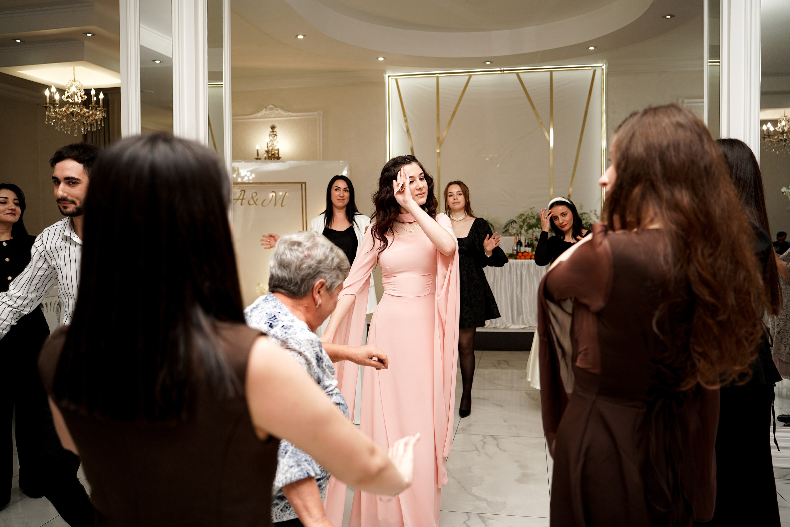 Сватовство. Свадебный фотограф в Ростове-на-Дону. Таинство Крещения и Венчания, семейные фотосессии. Алёна Чёботова