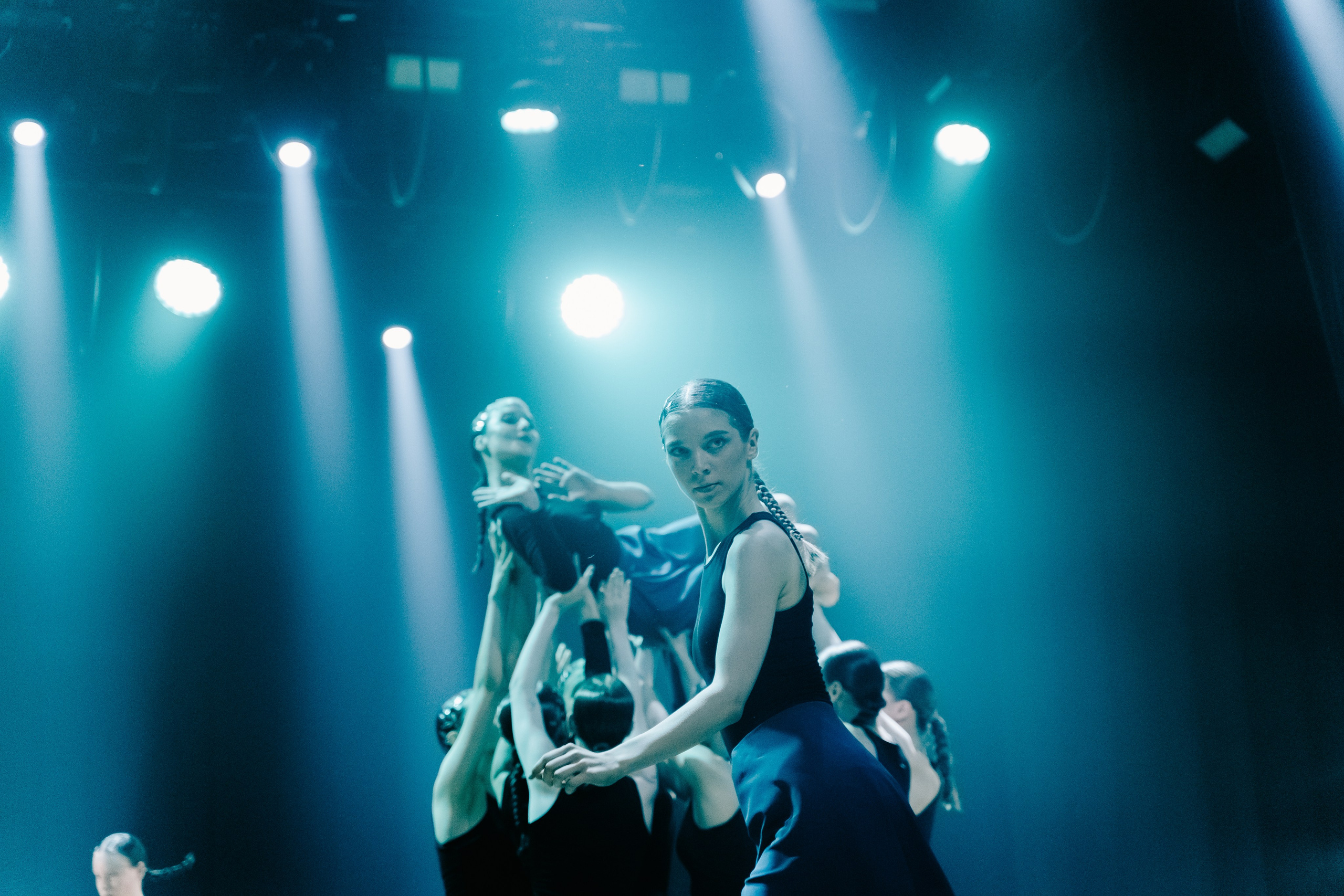 Спектакль «Песнь сирен». Главная