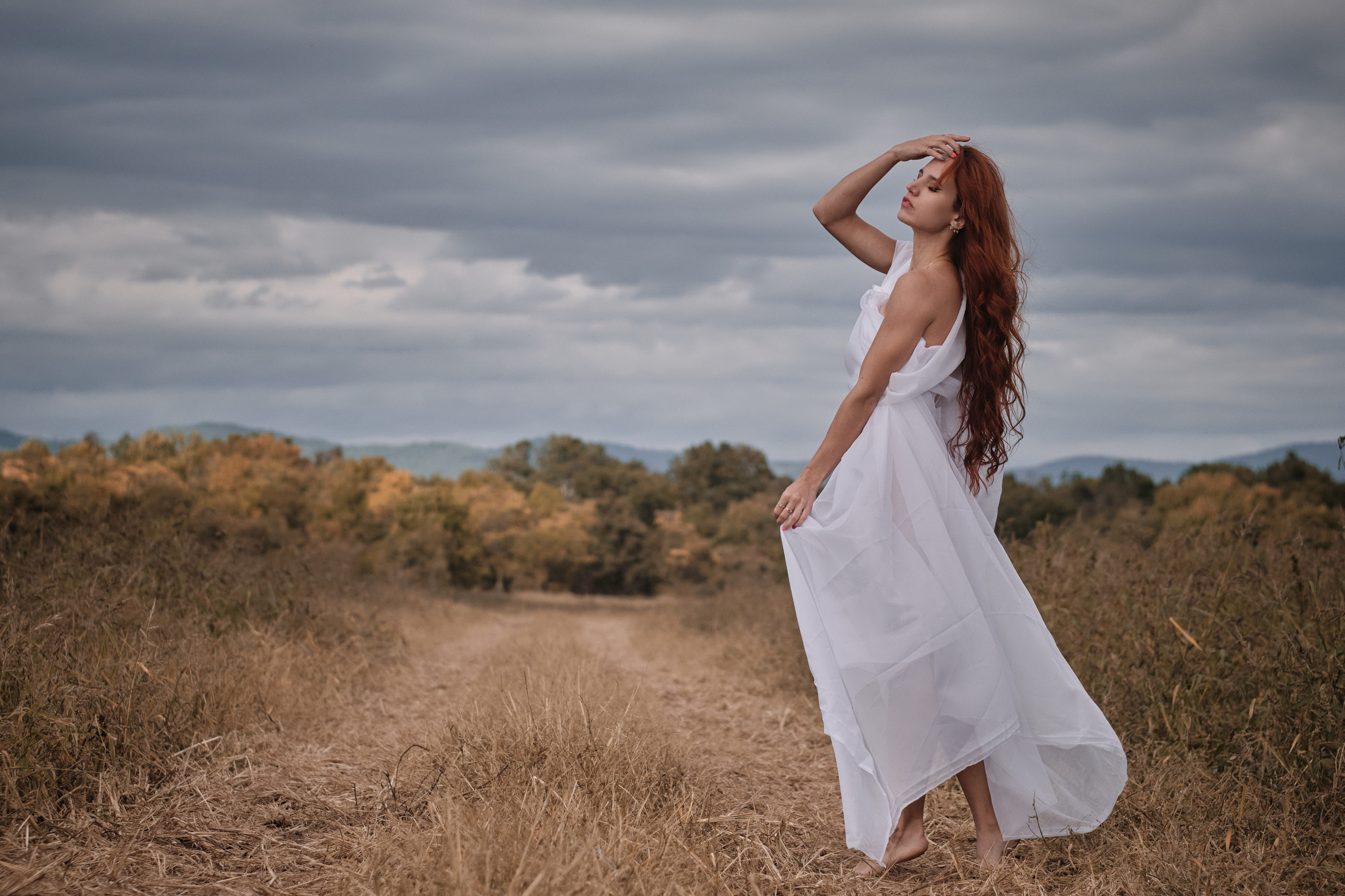 Фотосессии с цветным тюлем Санкт-Петербург. Фотограф портретный архитектурный лавстори будуар Санкт-Петербург Виктор Иванов