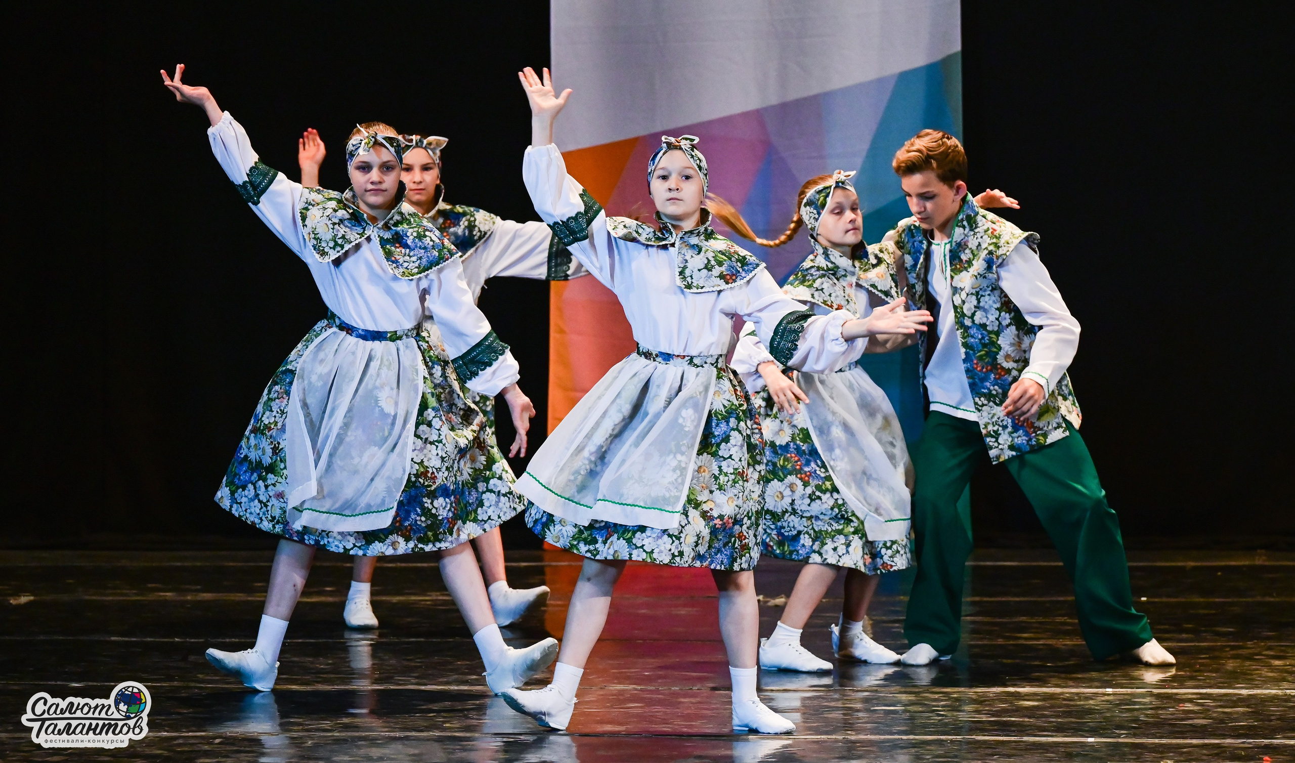 14.06.2025 «Салют Талантов» 41-й Международный фестиваль-конкурс «МОСКВА ВЕРИТ ТАЛАНТАМ» г. Москва. Медиастудия Фото Концепт