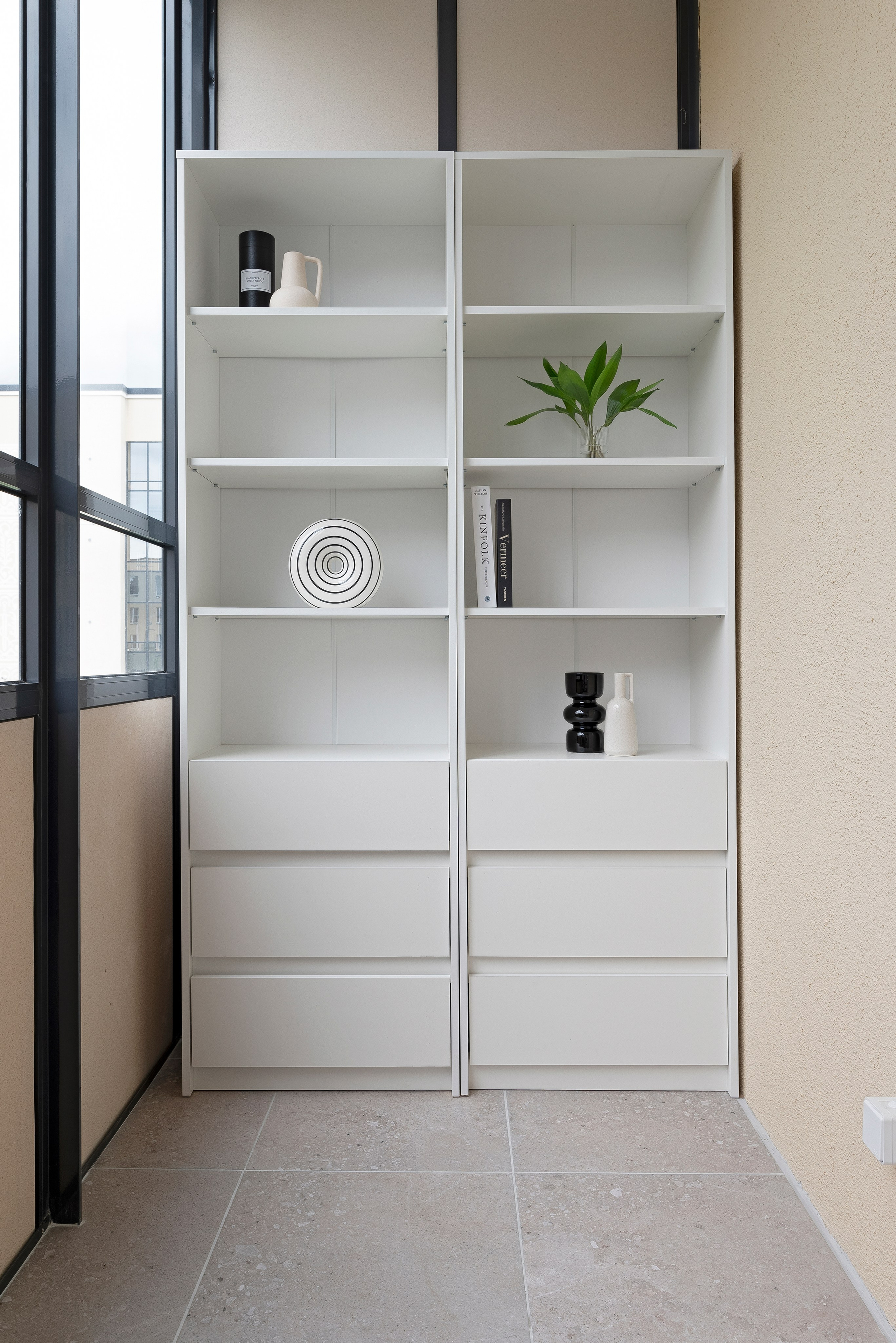 Любоград. Главная