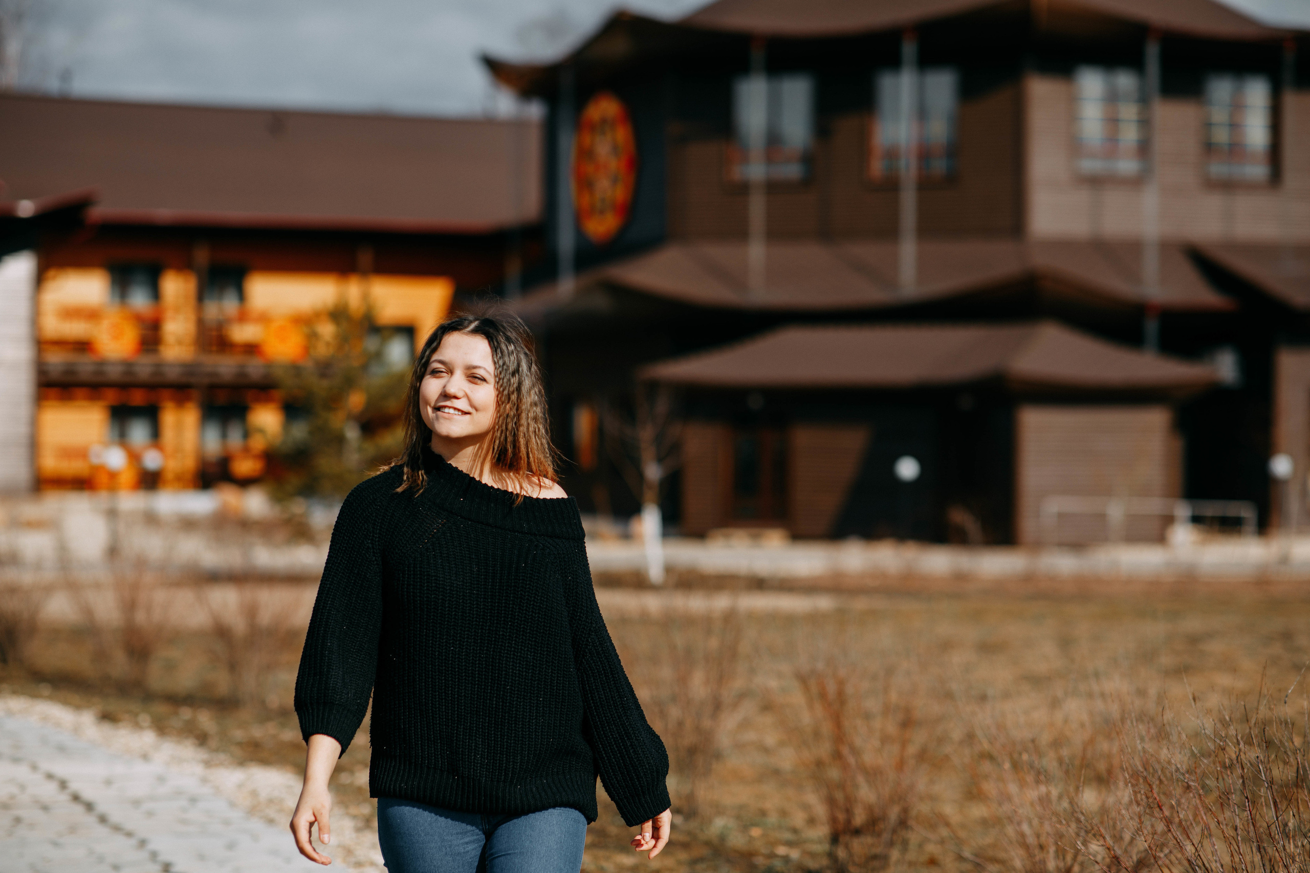 Прогулка. Фотограф г. Зубцов Елена Соколова