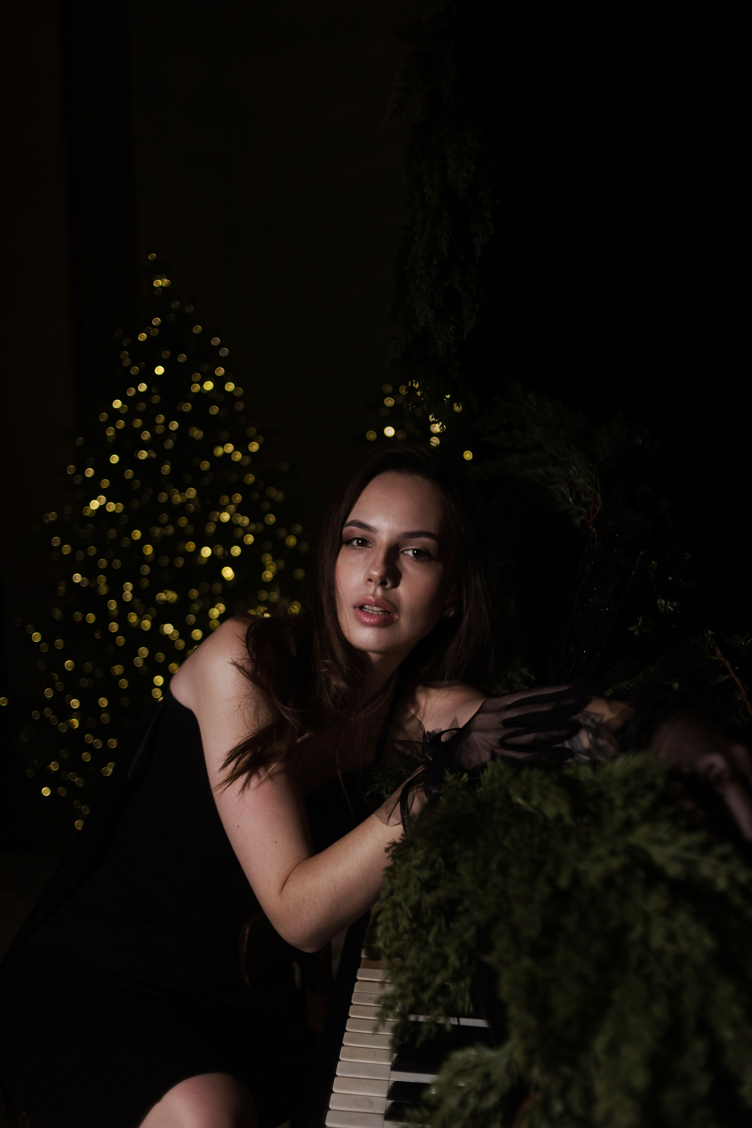 Md: @yanamazhina Muah: @vizashspb_larisa Org: @creative_photoday Loc: @leonastage_photostudio