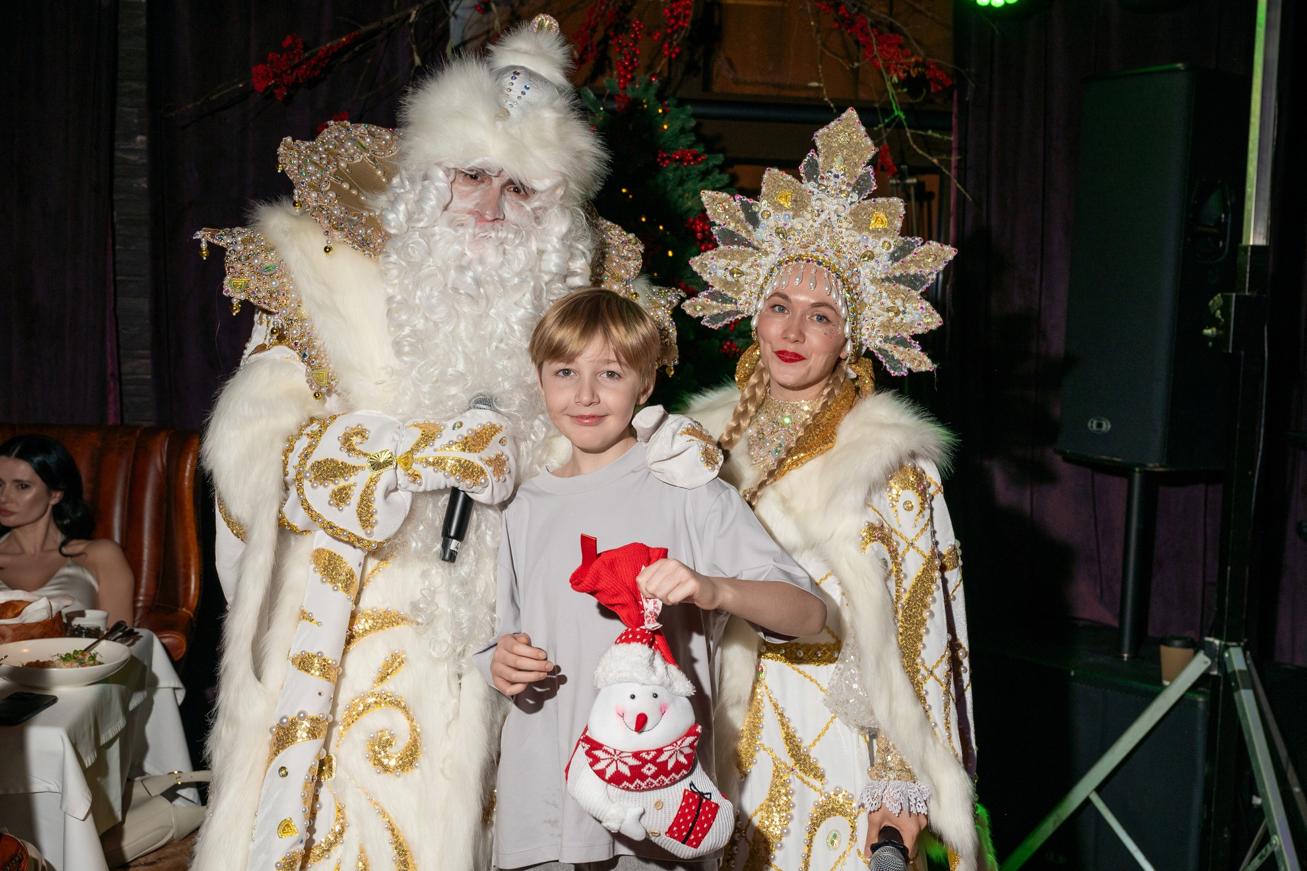 Новый год 2025 в ресторане Red Fox. Репортажный фотограф в Красной Поляне и Сочи Павлюченко Екатерина
