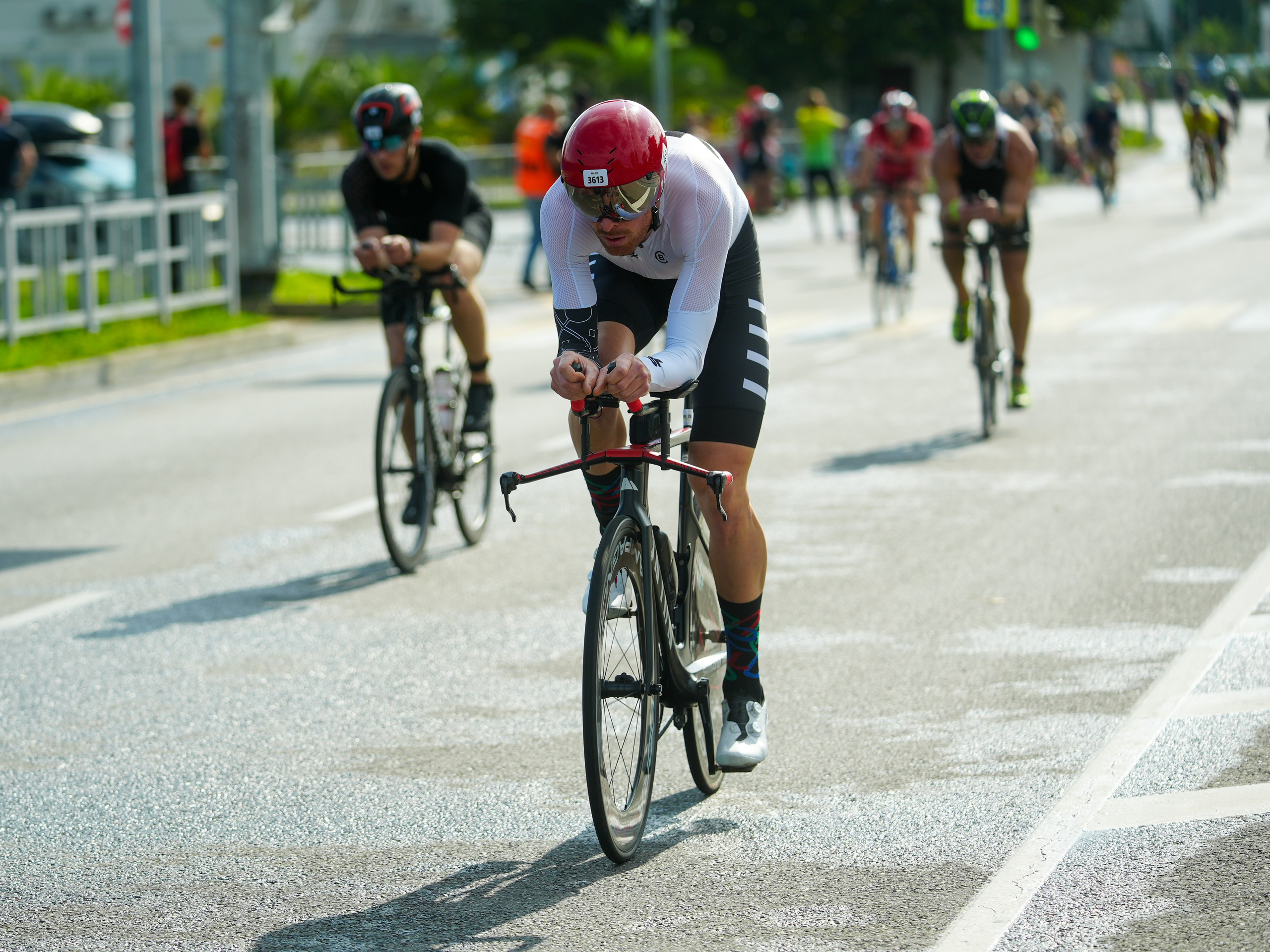 Фотоотчет партнерской интеграции для компании TELE2 на фестивале Ironstar. Репортажный фотограф в Красной Поляне и Сочи Павлюченко Екатерина