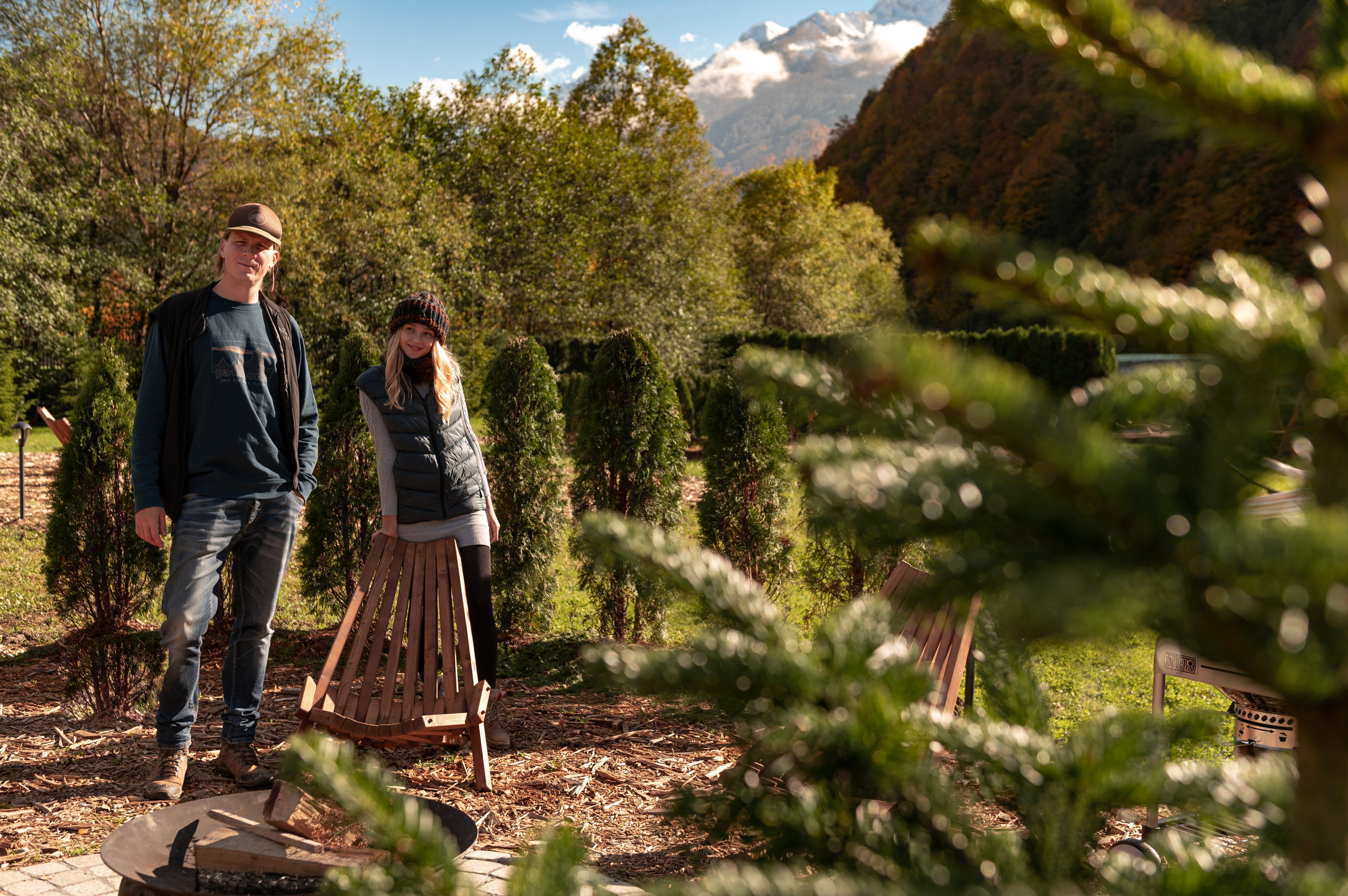 Контент съемка места для отдыха на курорте Газпром Поляна «Мзымта Пляж». Репортажный фотограф в Красной Поляне и Сочи Павлюченко Екатерина