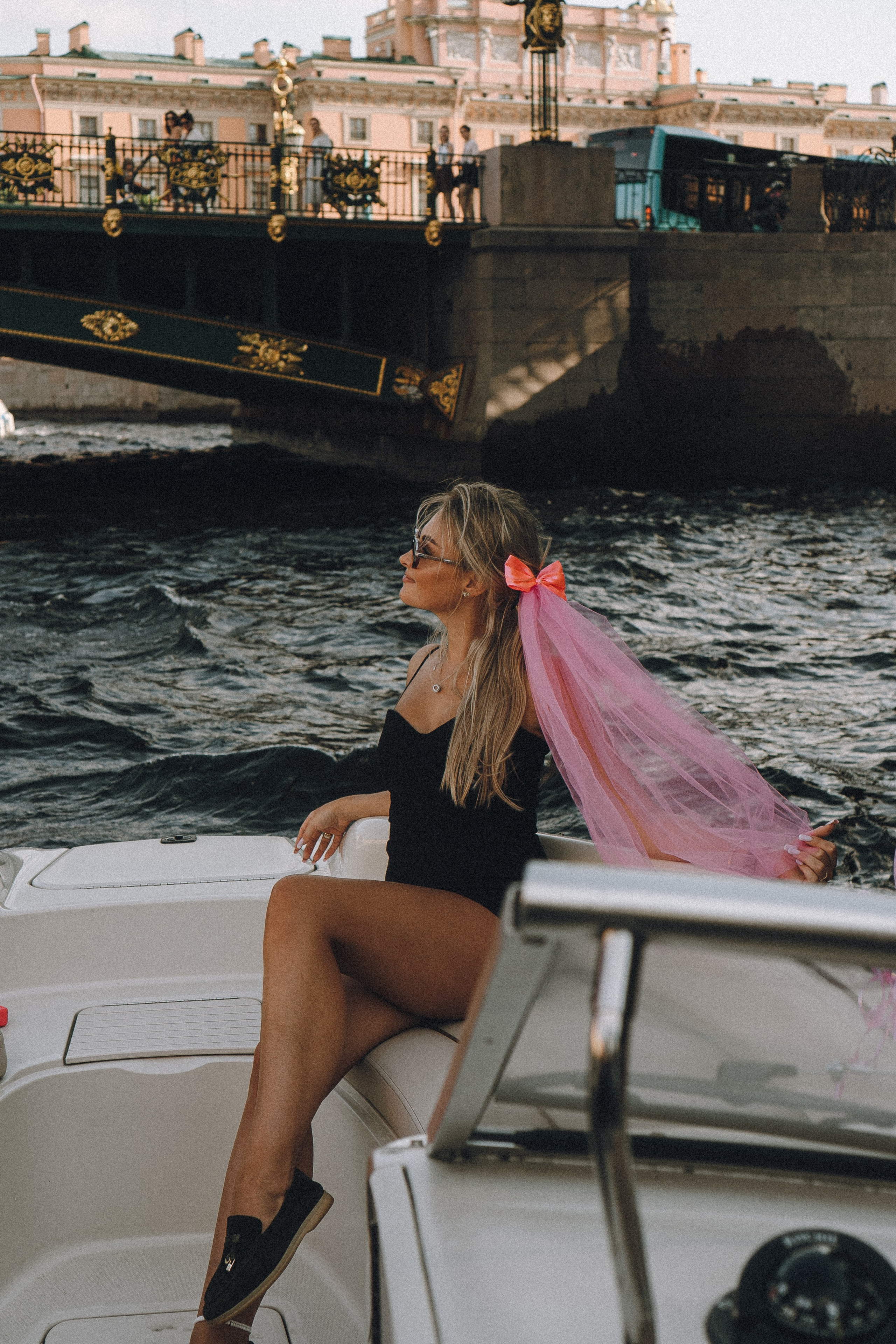 ДЕВИЧНИК НА КАТЕРЕ. Профессиональный фотограф, Санкт-Петербург — Виктория Богомолова