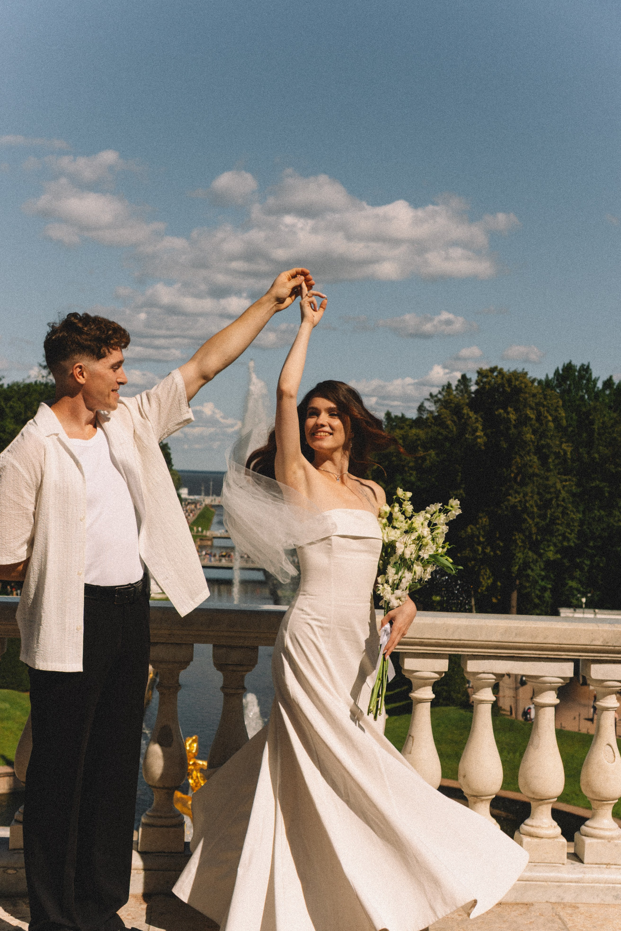 СВАДЕБНАЯ СЬЕМКА В ПЕТЕРГОФЕ И СЬЕМКА РЕПОРТАЖА В ЗАГСЕ ПЕТЕРГОФА. Профессиональный фотограф, Санкт-Петербург — Виктория Богомолова