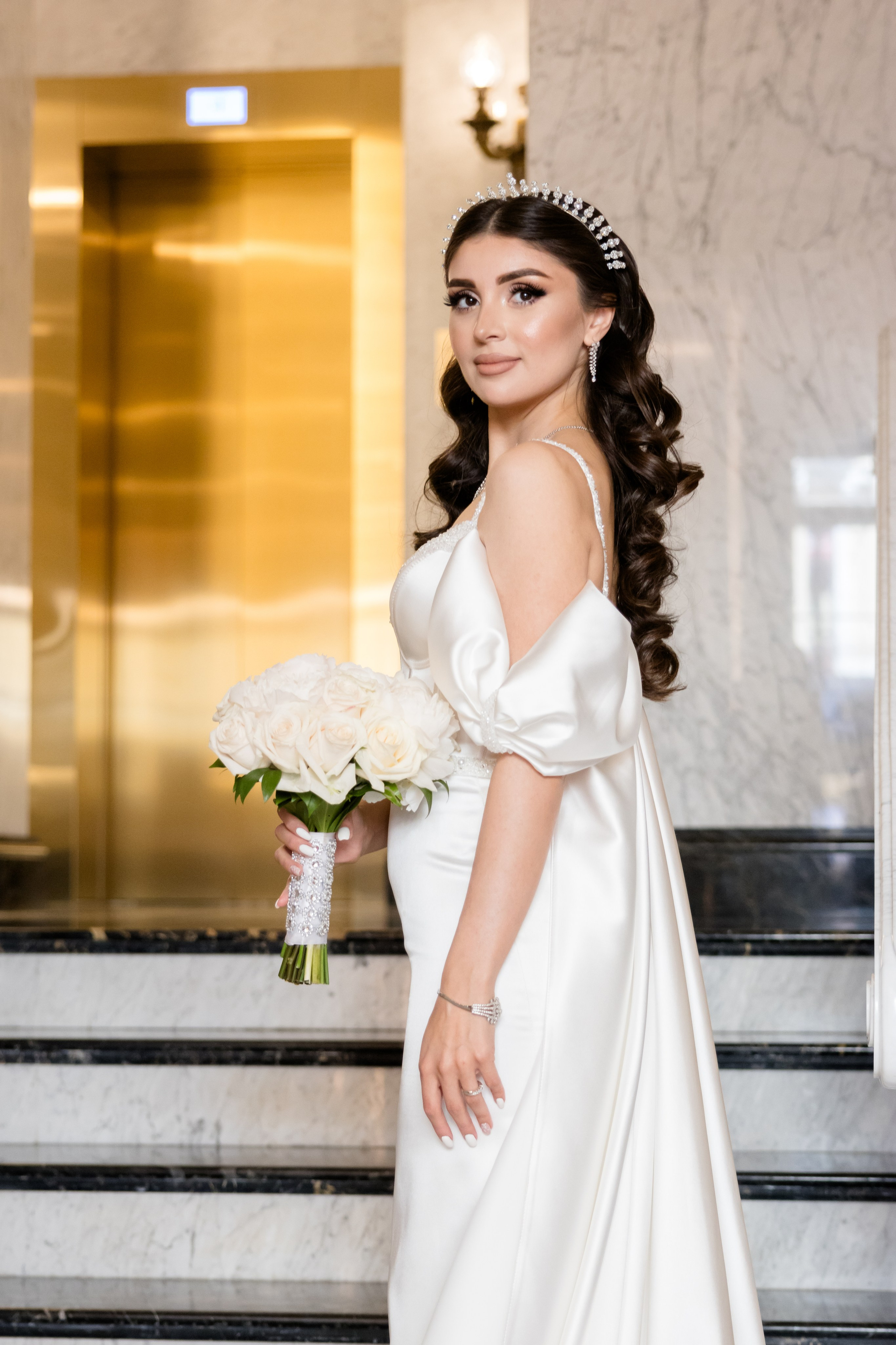 Али и Самира