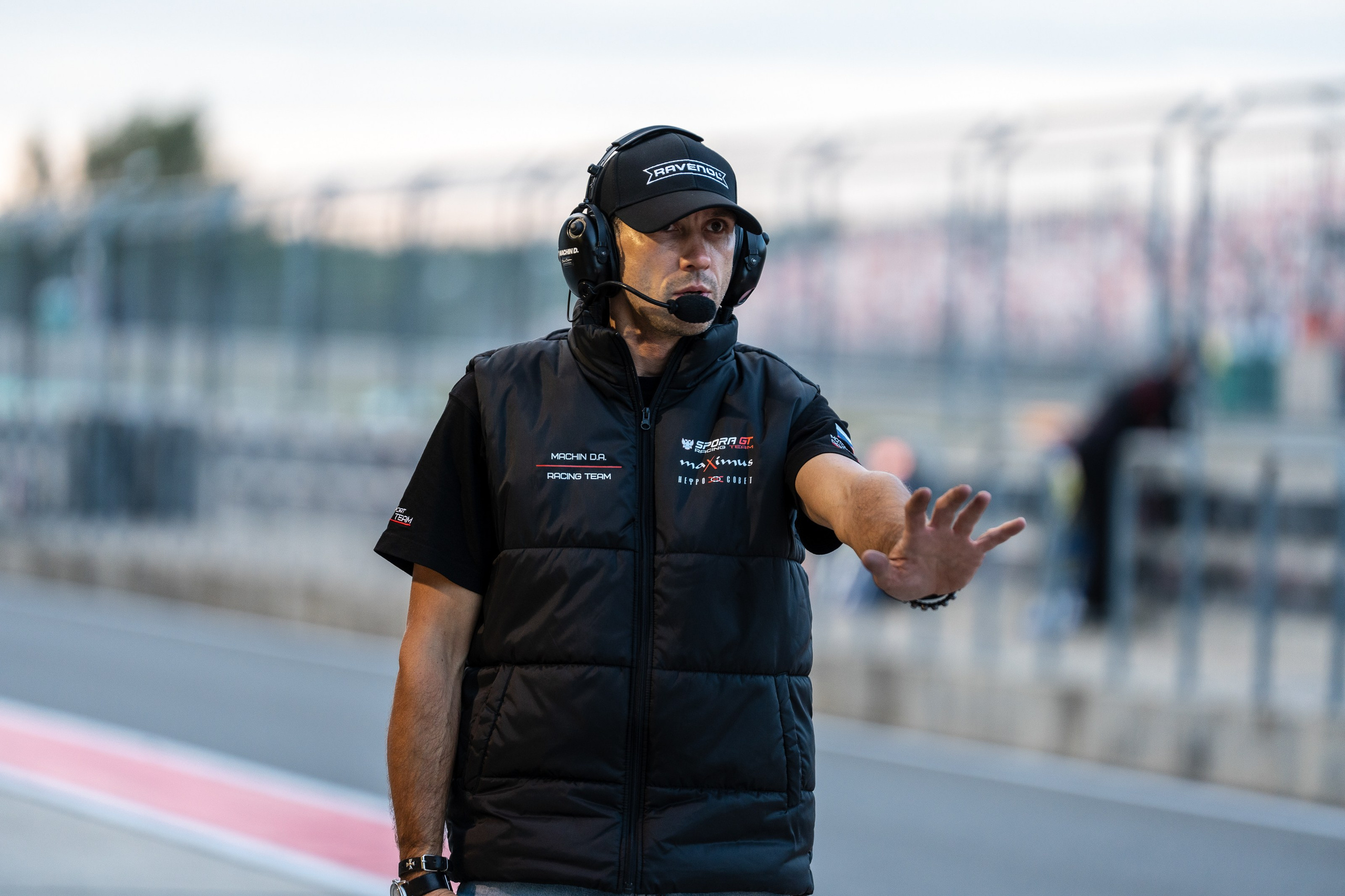 Фото четвертого этапа Российской серии гонок на выносливость. Фотограф Николай Прокофьев модельные тесты в Москве