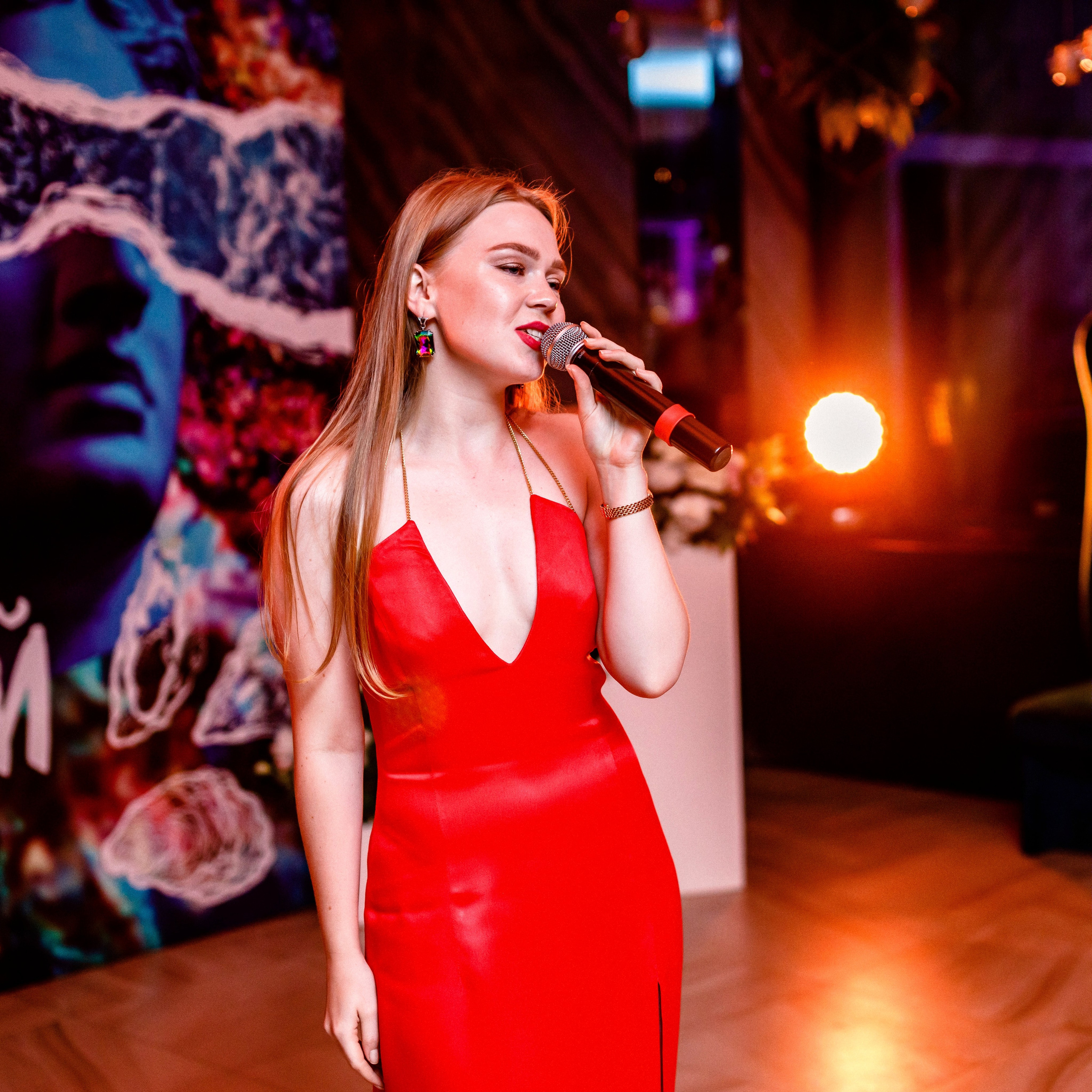 Кавер Светлана Князева. Подрядчики и друзья сети свадебных площадок House for wedding