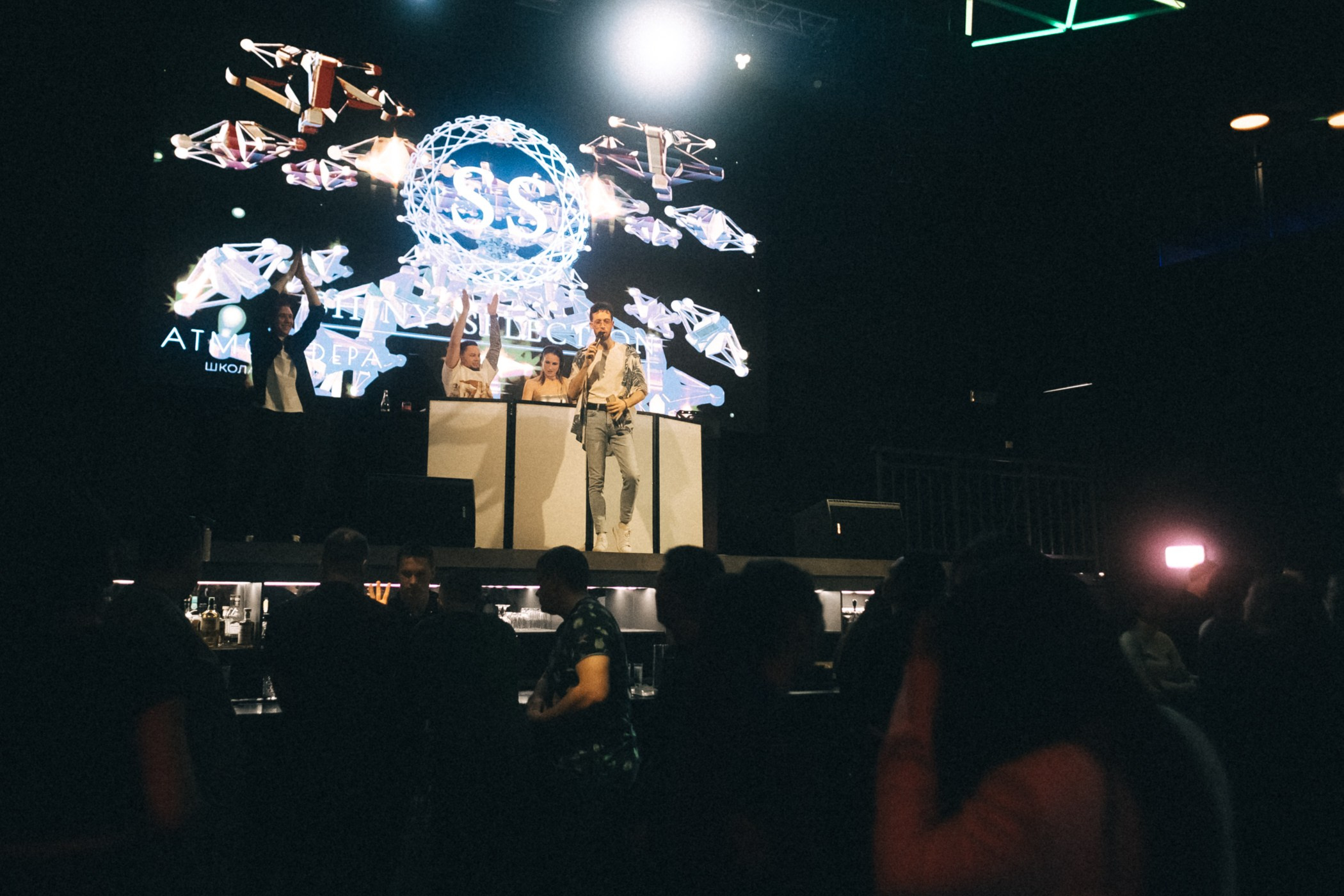 Выпускной школы диджеинга «Атмосфера». Фотограф Кемерово | Сергей