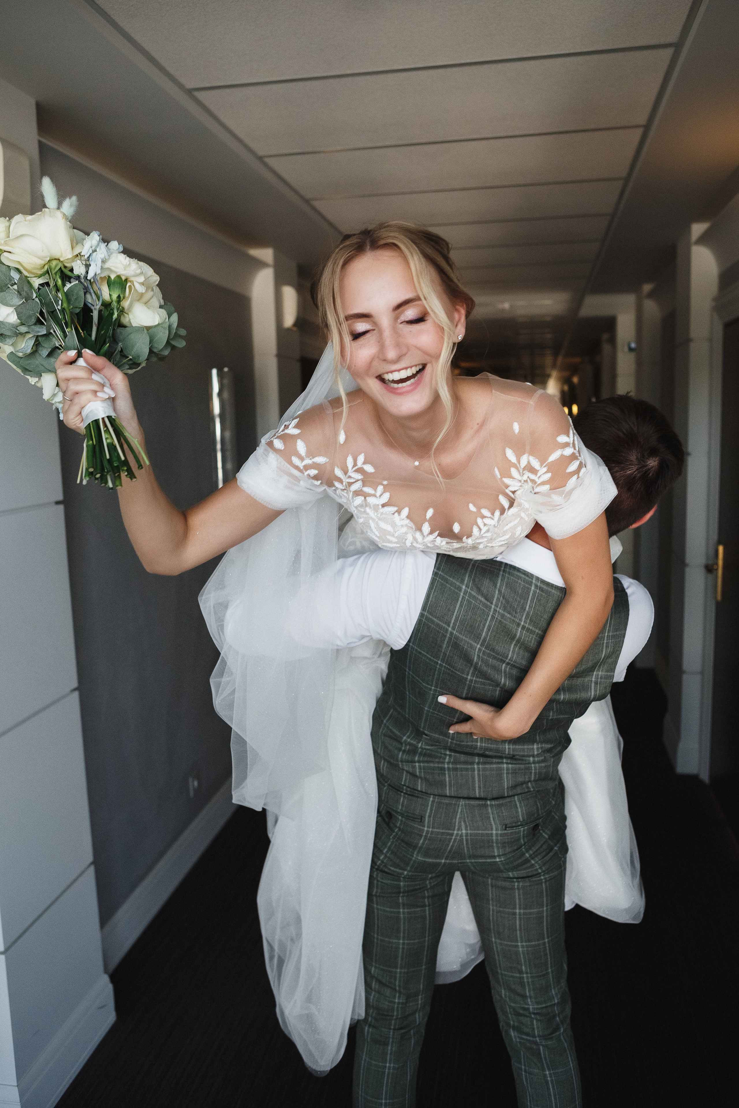 Идиллия в природе: Волшебство отдыха в загородном клубе 'Golden Horse'. Свадебный и семейный фотограф в Таганроге Бакарюк Антон