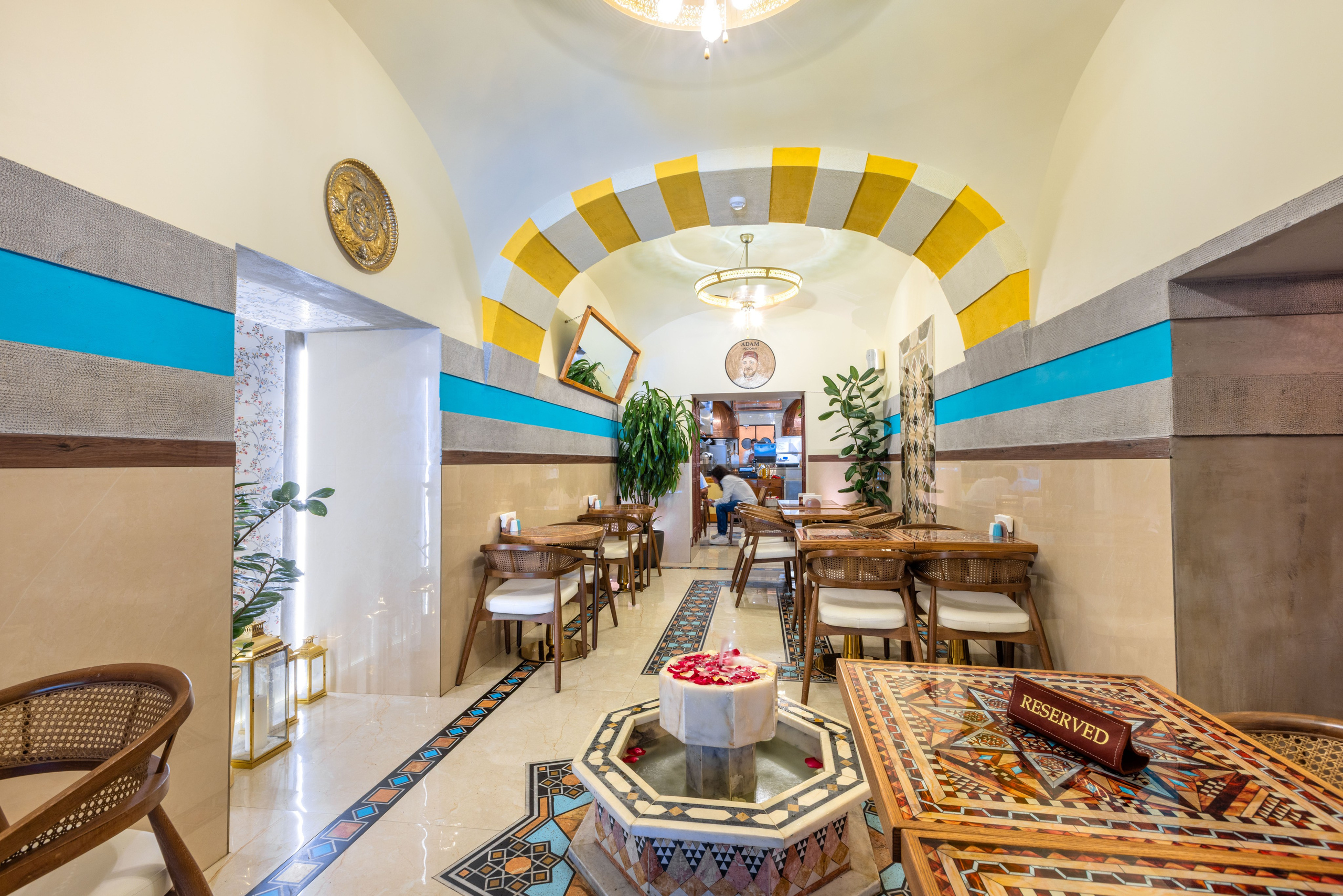 Фотосъёмка интерьера — Ресторана Ливанской Кухни «ADAM». Рекламный, предметный, репортажный, семейный фотограф и художник в Москве