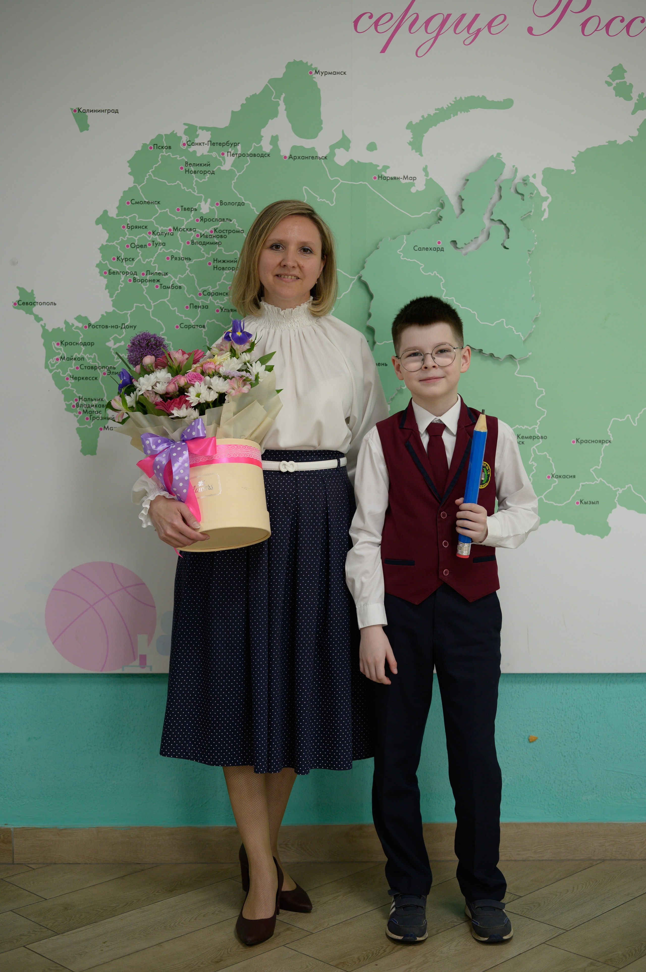 Выпускной 4Б гимназия № 16. Фотограф новорожденных, семейный детский в Тюмени Татьяна Морозова