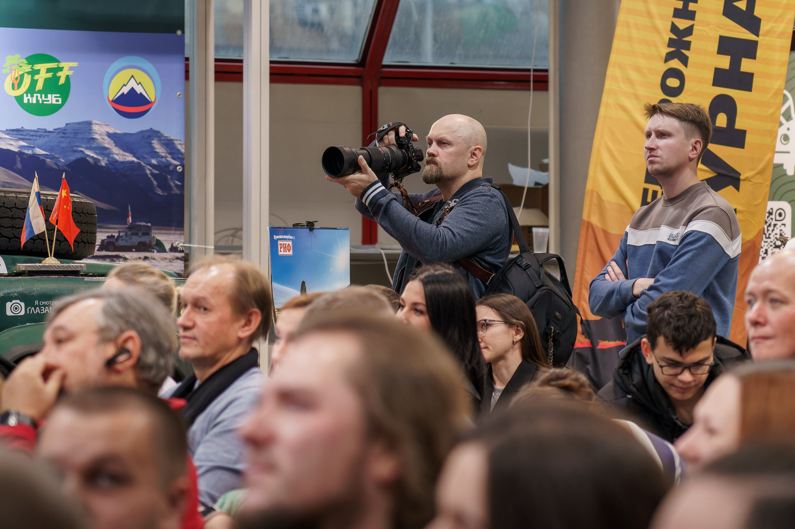 Прогулка по выставке «Поехали 2024 год». «Студия DRONAVT`s» — видеосъёмка и фотография г. Москва