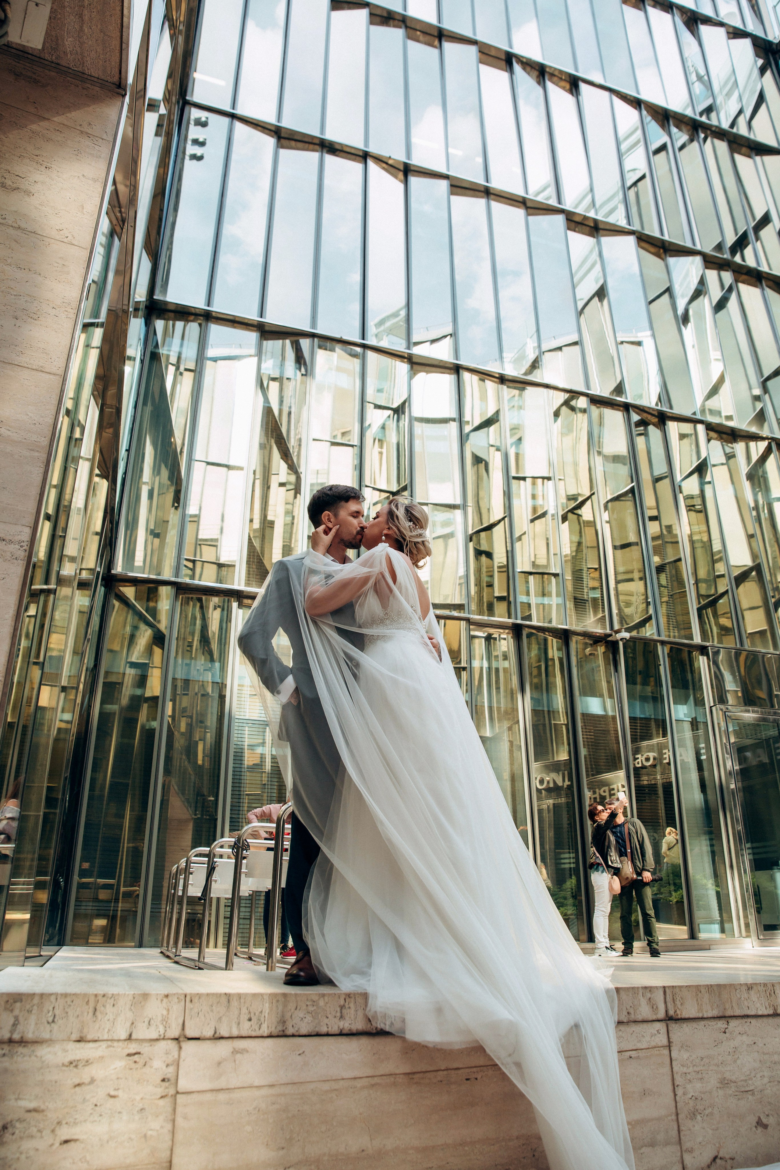 Неоновая свадьба. Свадебный фотограф в Санкт-Петербурге Вика Стукачева