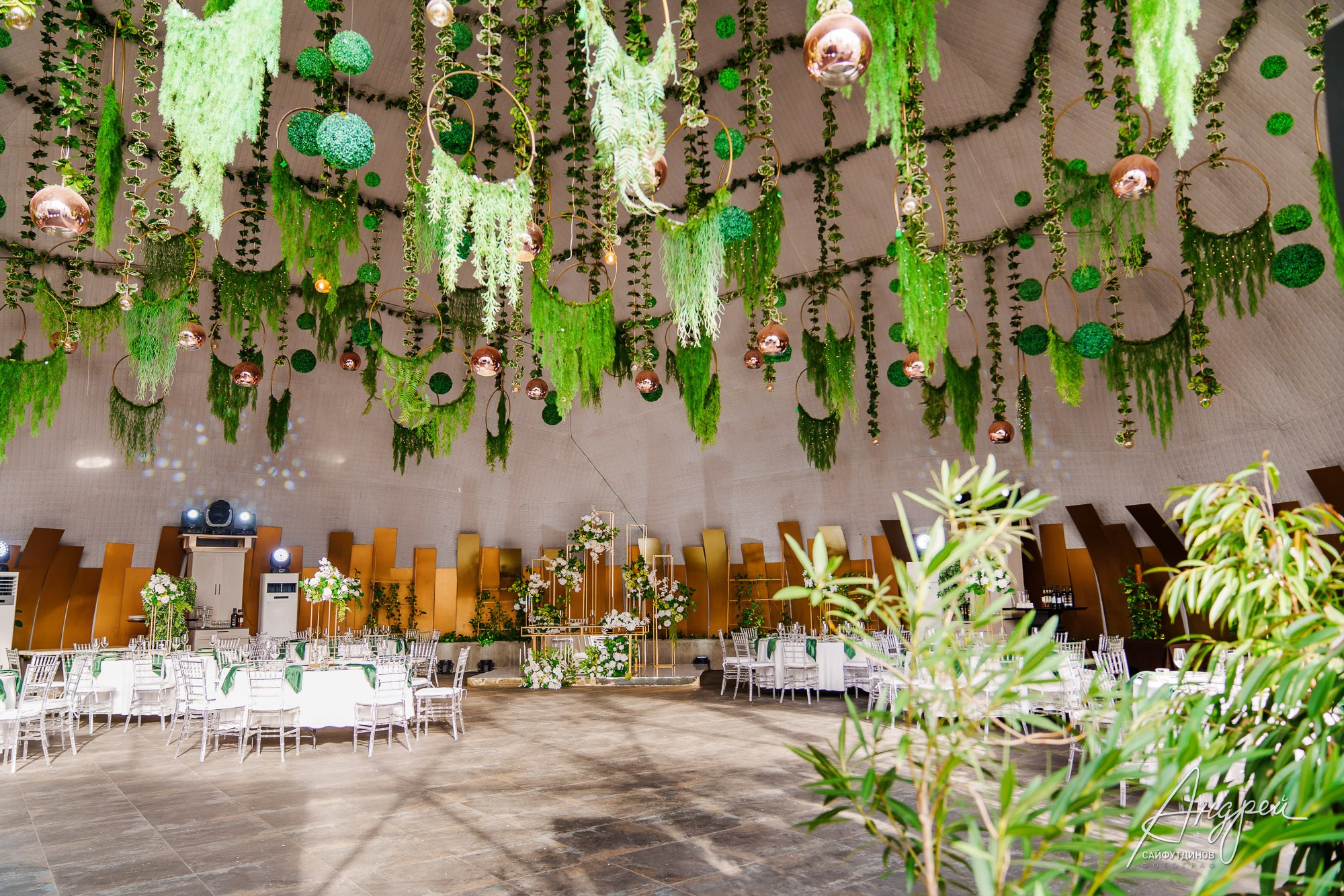 Фотоотчёт и бэкстейдж свадебной фотосессии. Свадебный и семейный фотограф в Ростове-на-Дону. Андрей Сайфутдинов