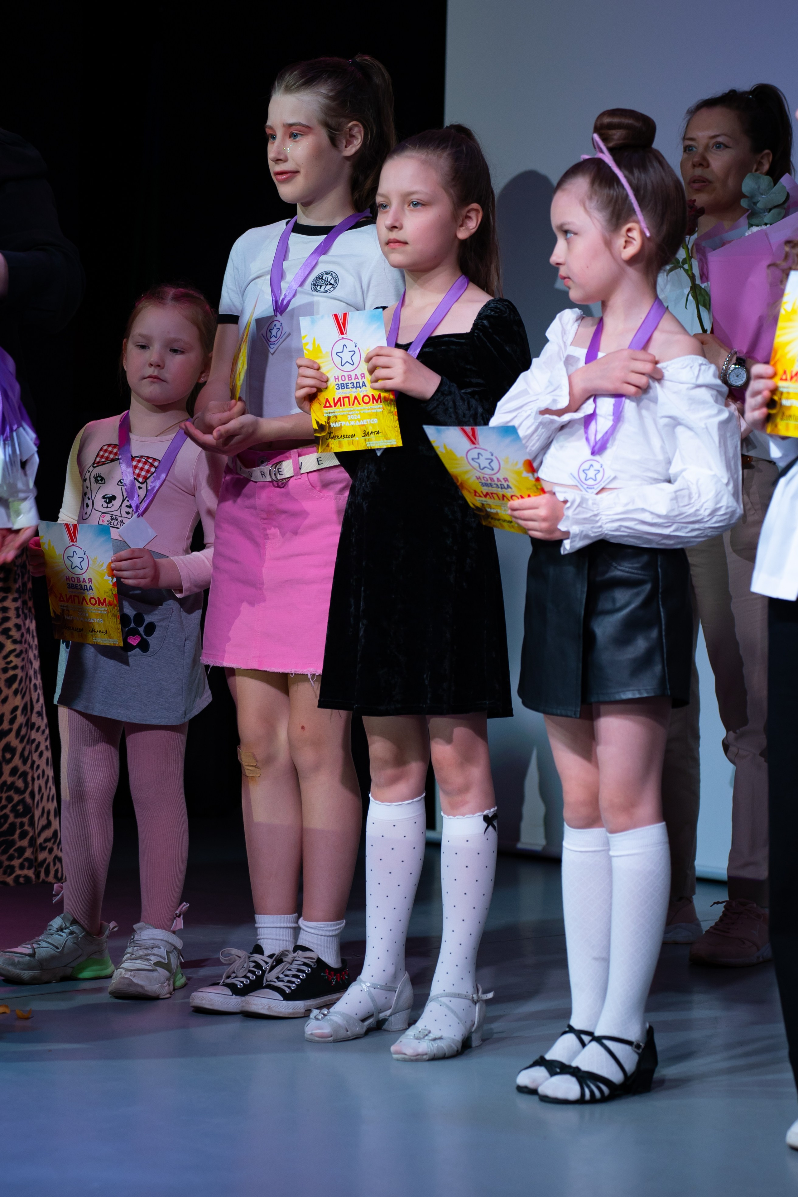 Отчетный концерт продюсерского центра «Новая Звезда». Фото / Видеосъемка в Москве