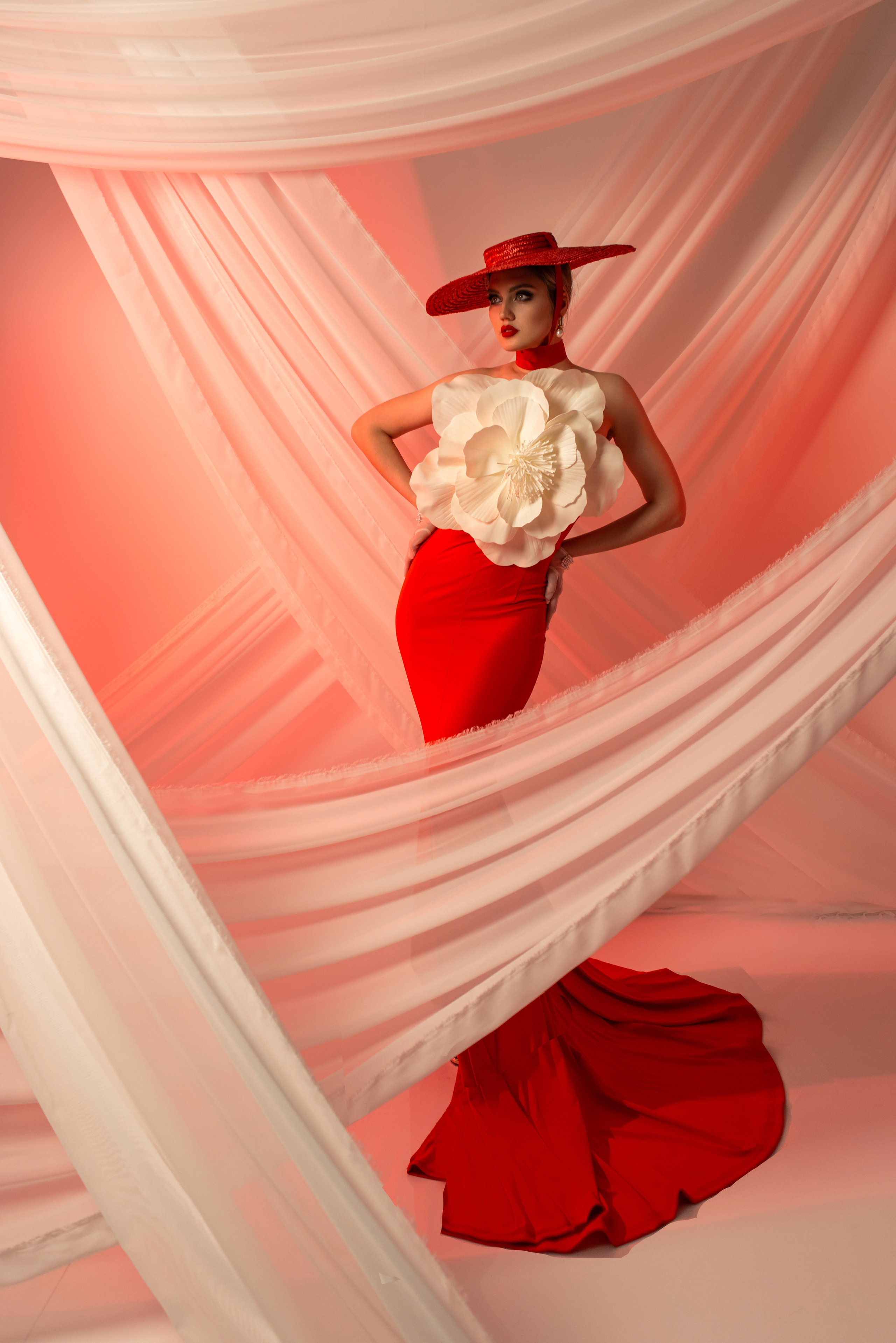 Элегантная женственная чувственная фотосессия. Олеся Рябкова: фотограф — стилист в Красноярске