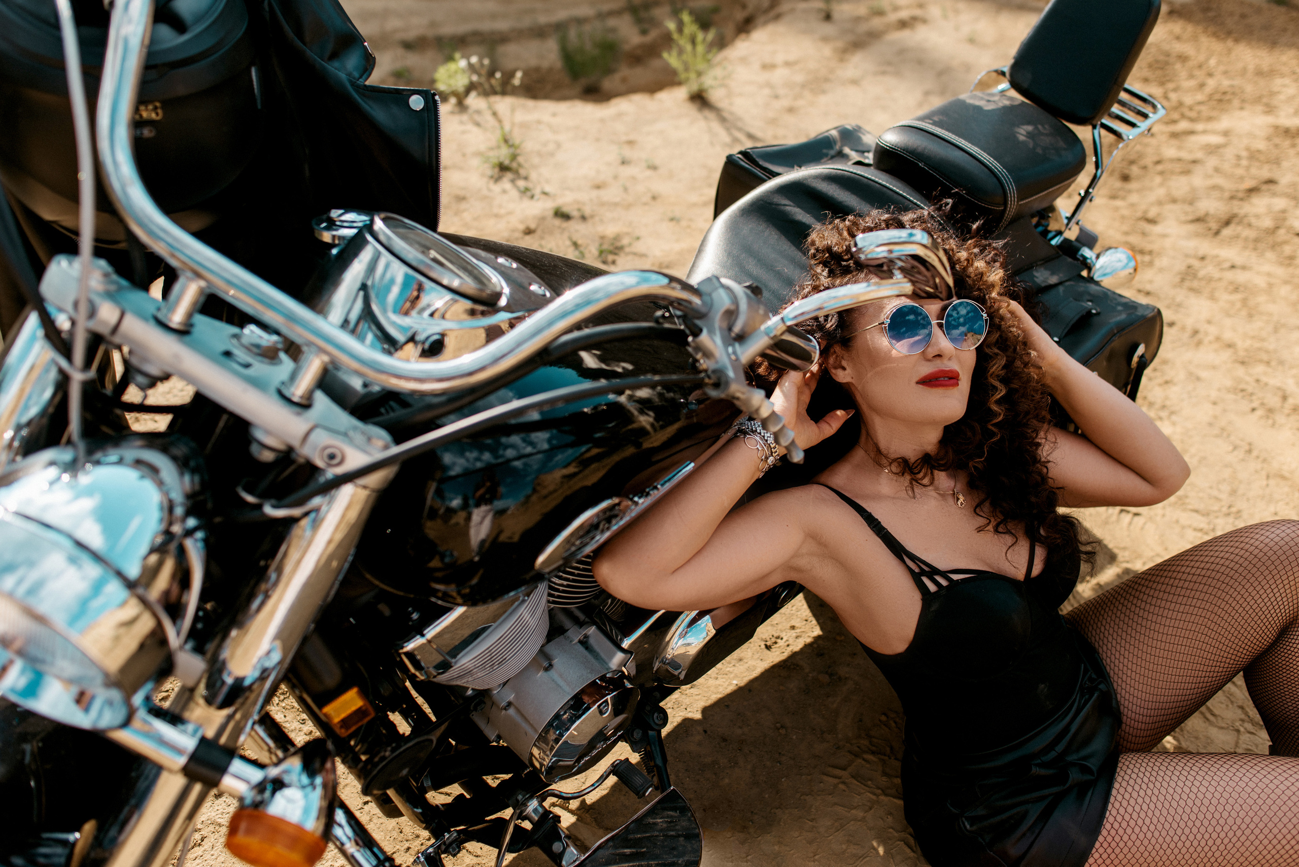 MOTO CHIC SAND, лето 2022. Олеся Рябкова: фотограф — стилист в Красноярске