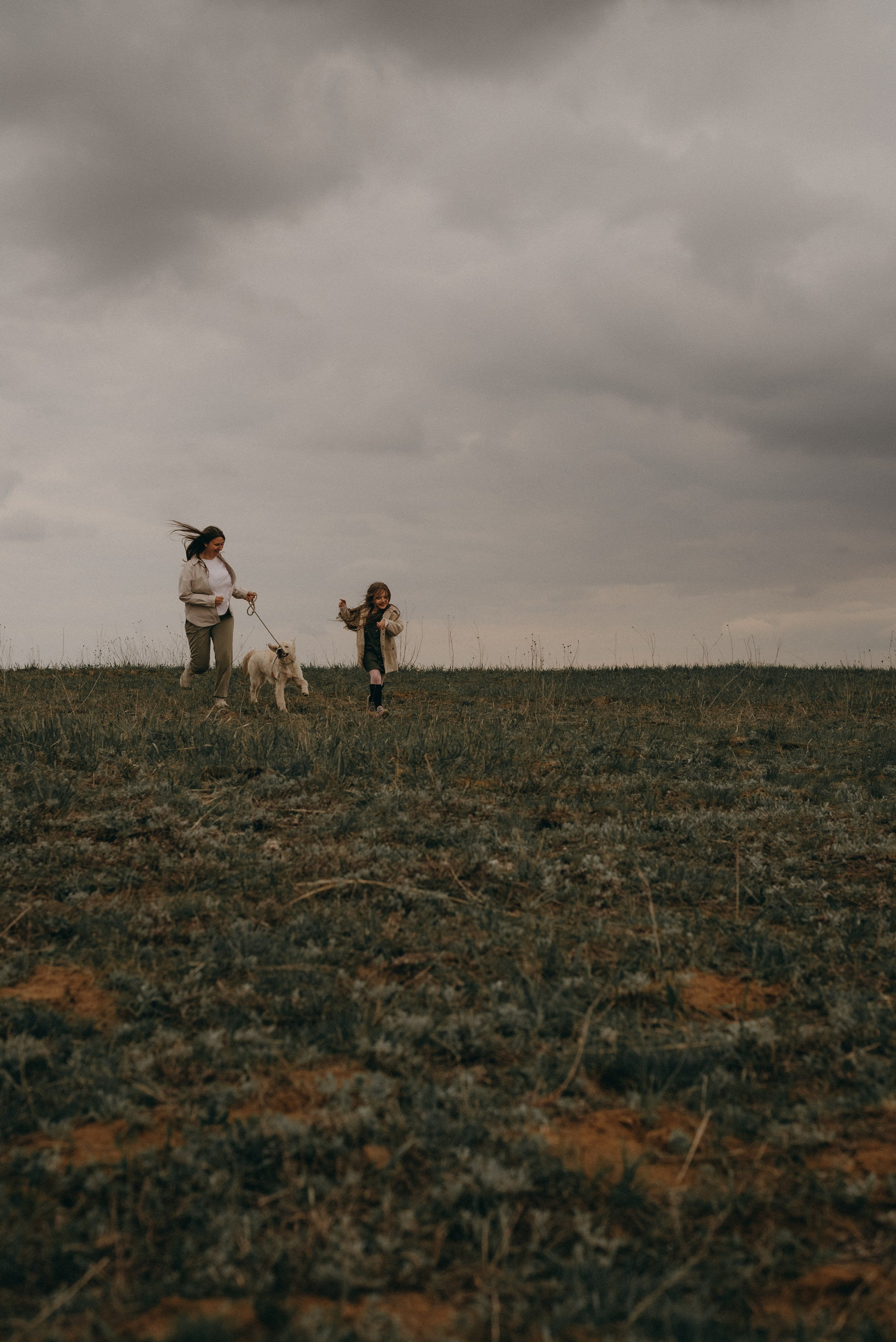 Вика, Кирилл, Николь и Хлоя