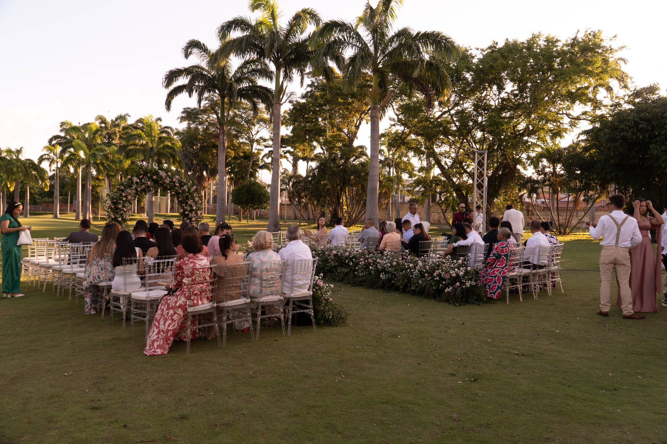Carola & Gerson. Wedding Photographer in Barcelona and Medellin