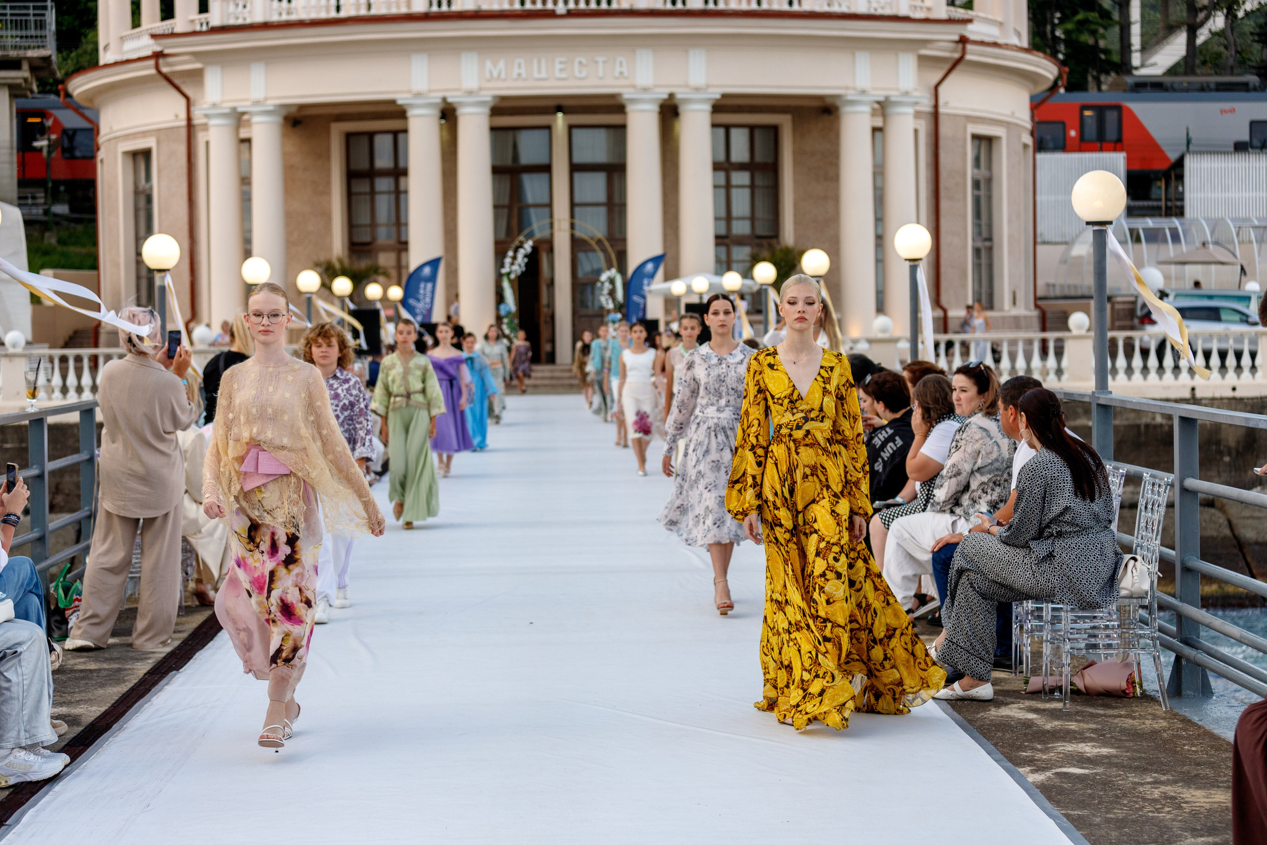 29 Fashion Cruise. Интерьерный и фуд фотограф в Иркутске Дмитрий Арно