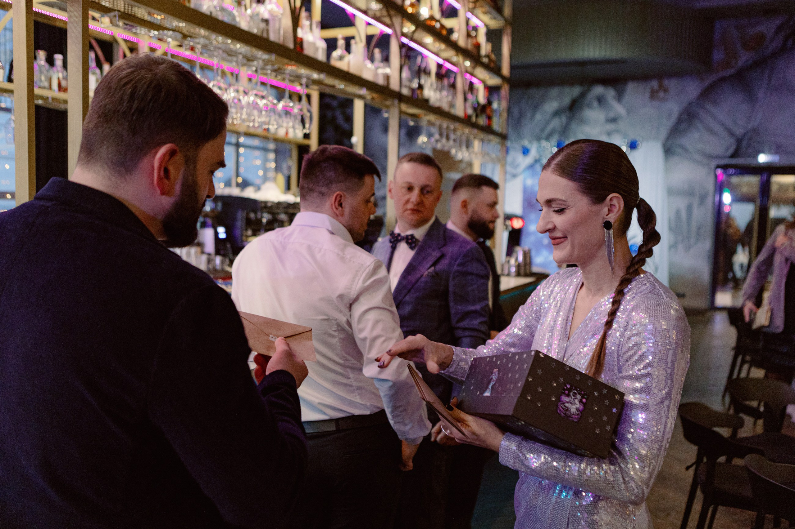 Atlas корпоратив. LEVORIGINAL