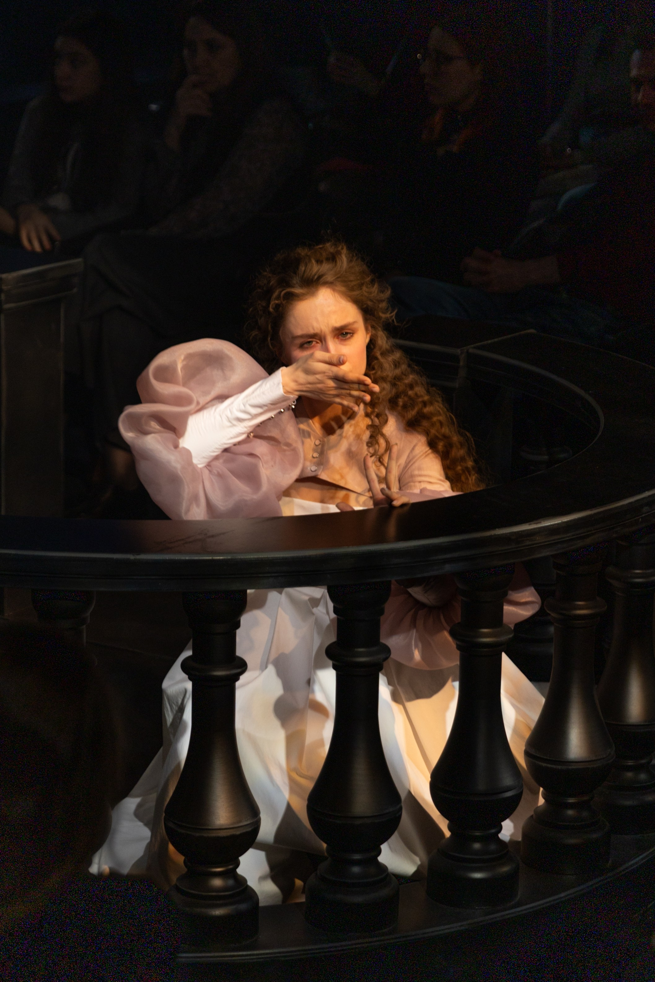 Театральная постановка «Сумерки.Москва». Репортажный фотограф в Москве Аида Исламова