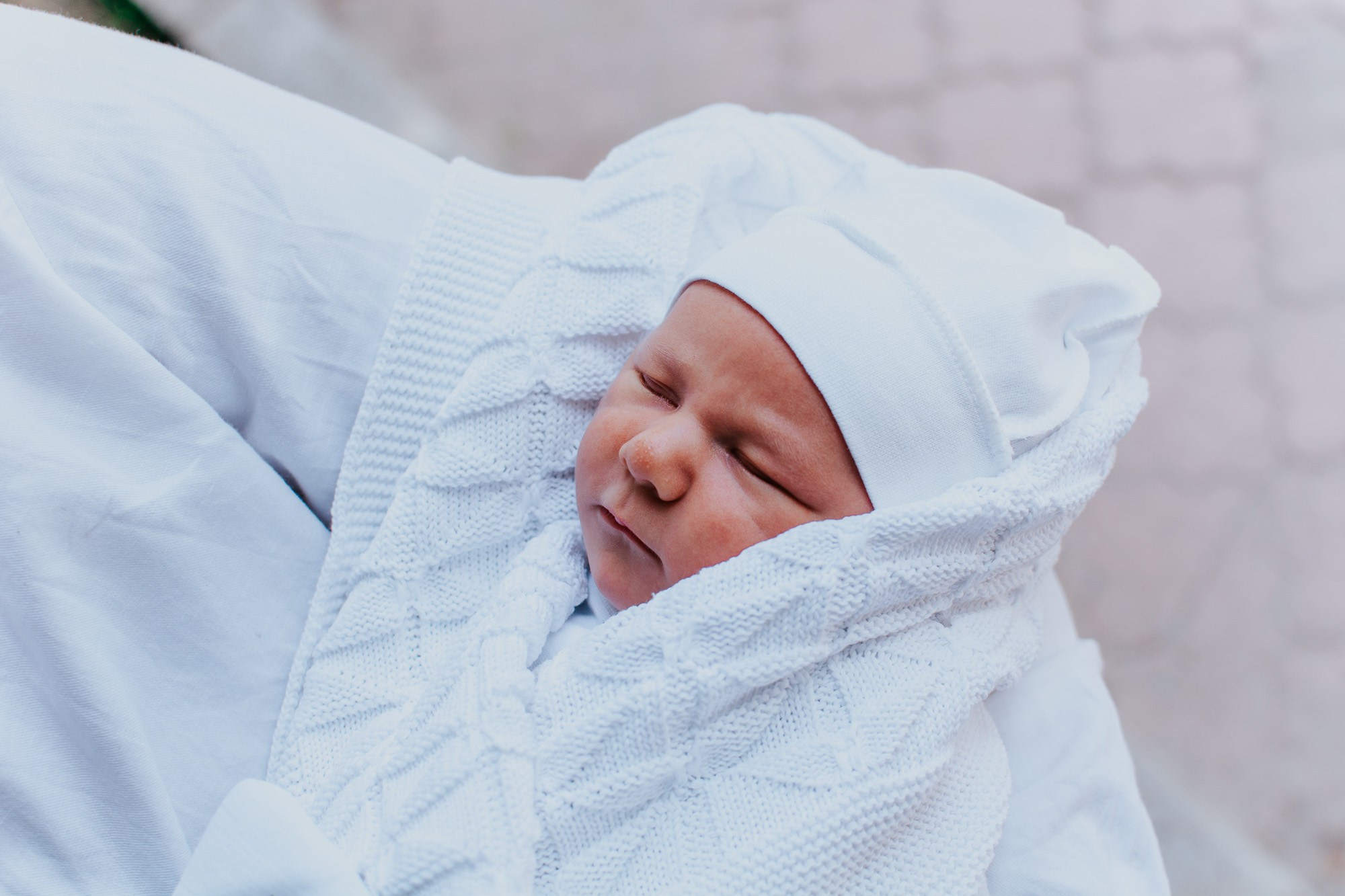 Выписка из роддома. Фотограф Ростов-на-Дону | фототерапевт