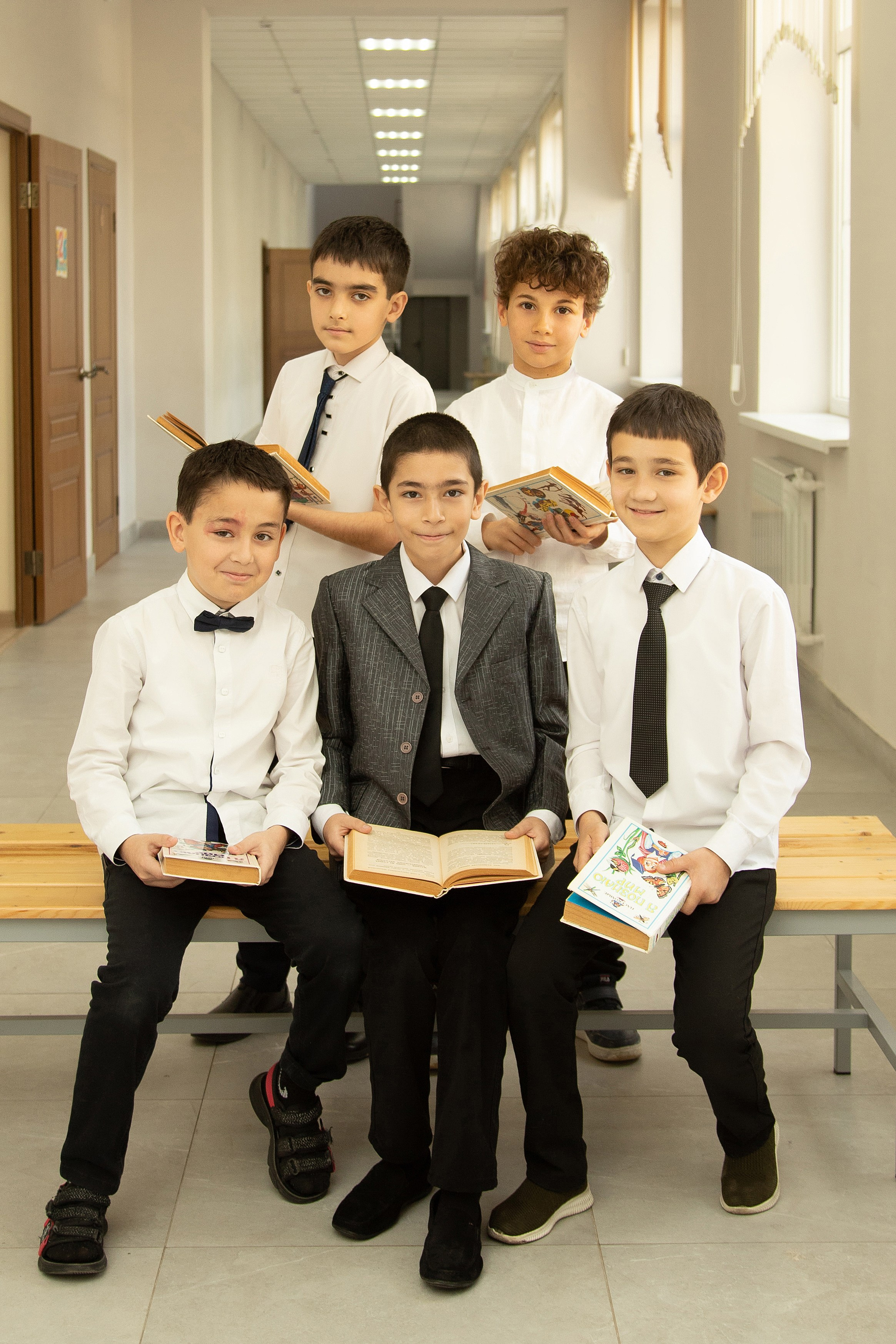 4 класс. Школьный фотограф в г. Нальчик Галимат Абитова