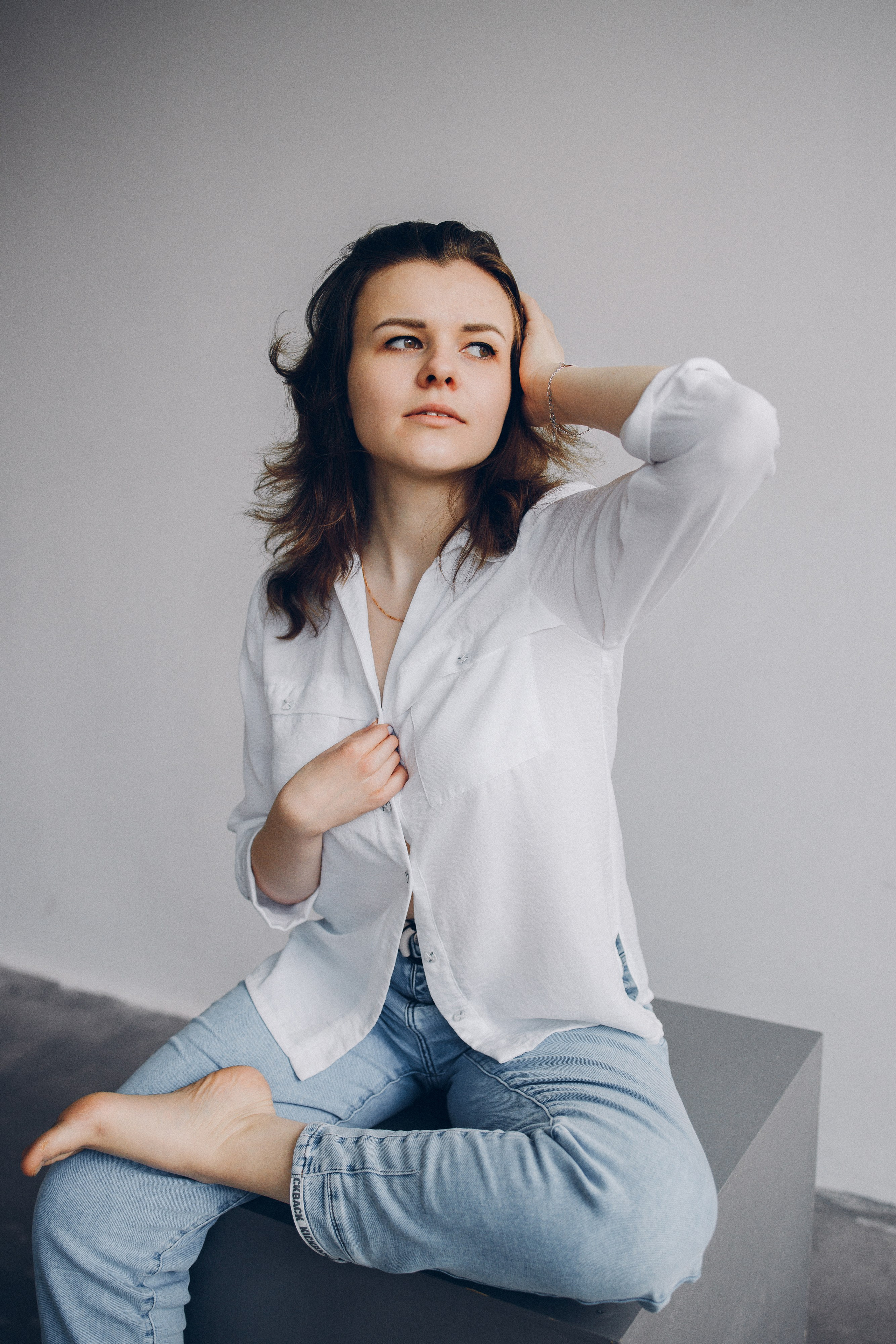 Студийная фотосессия с Люсей. Выпускные альбомы в Серпухове