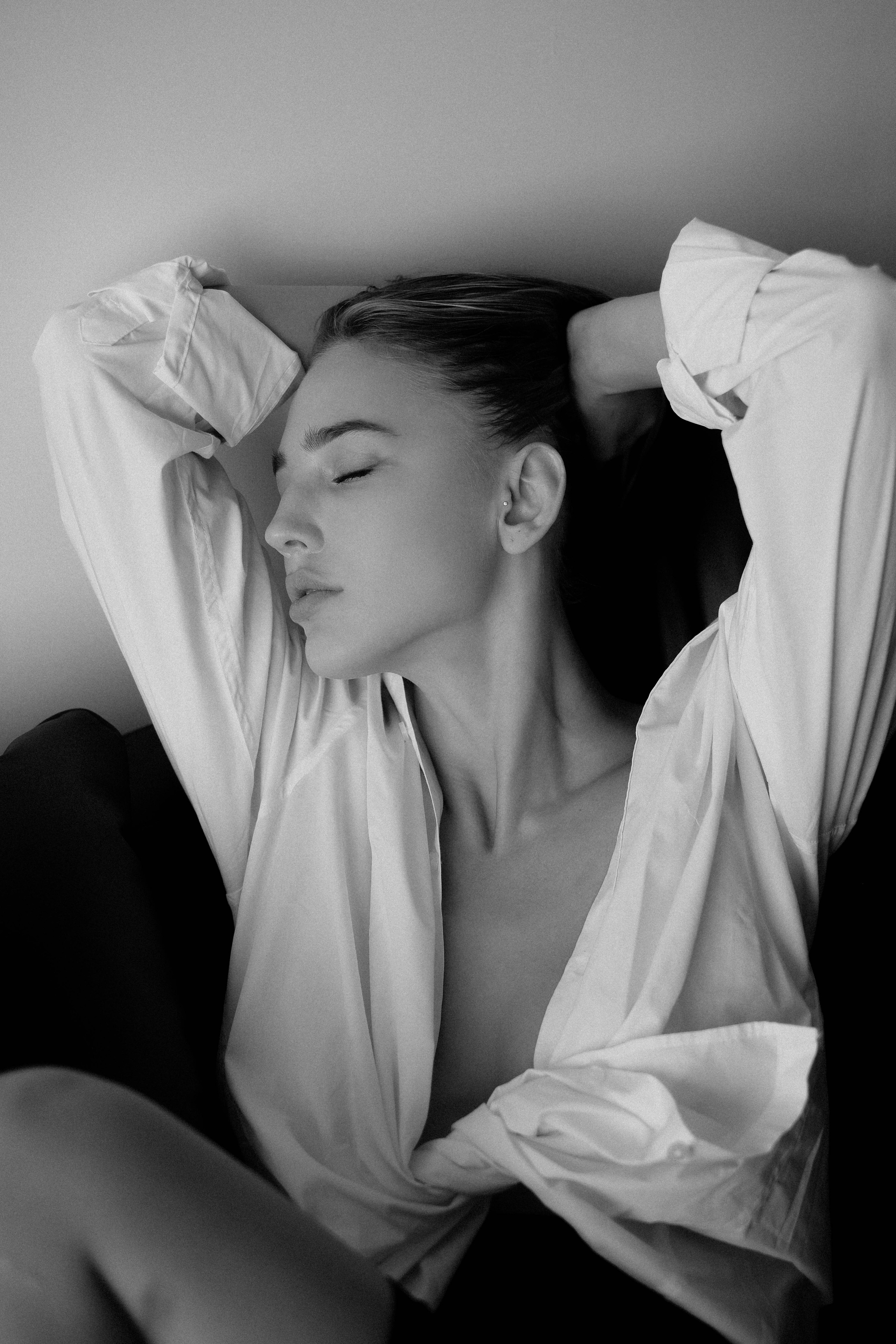 Яна. Главная