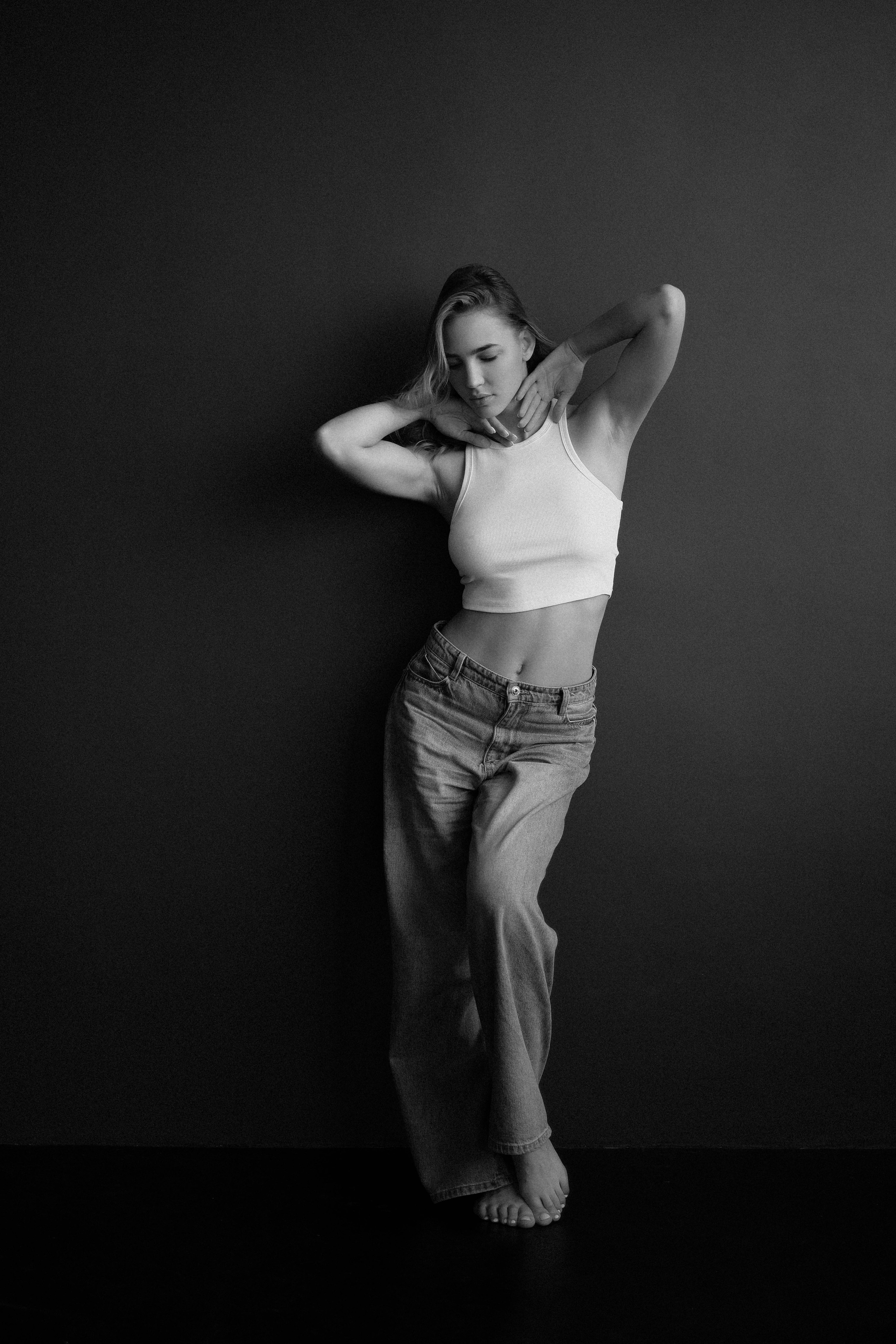 Яна. Главная