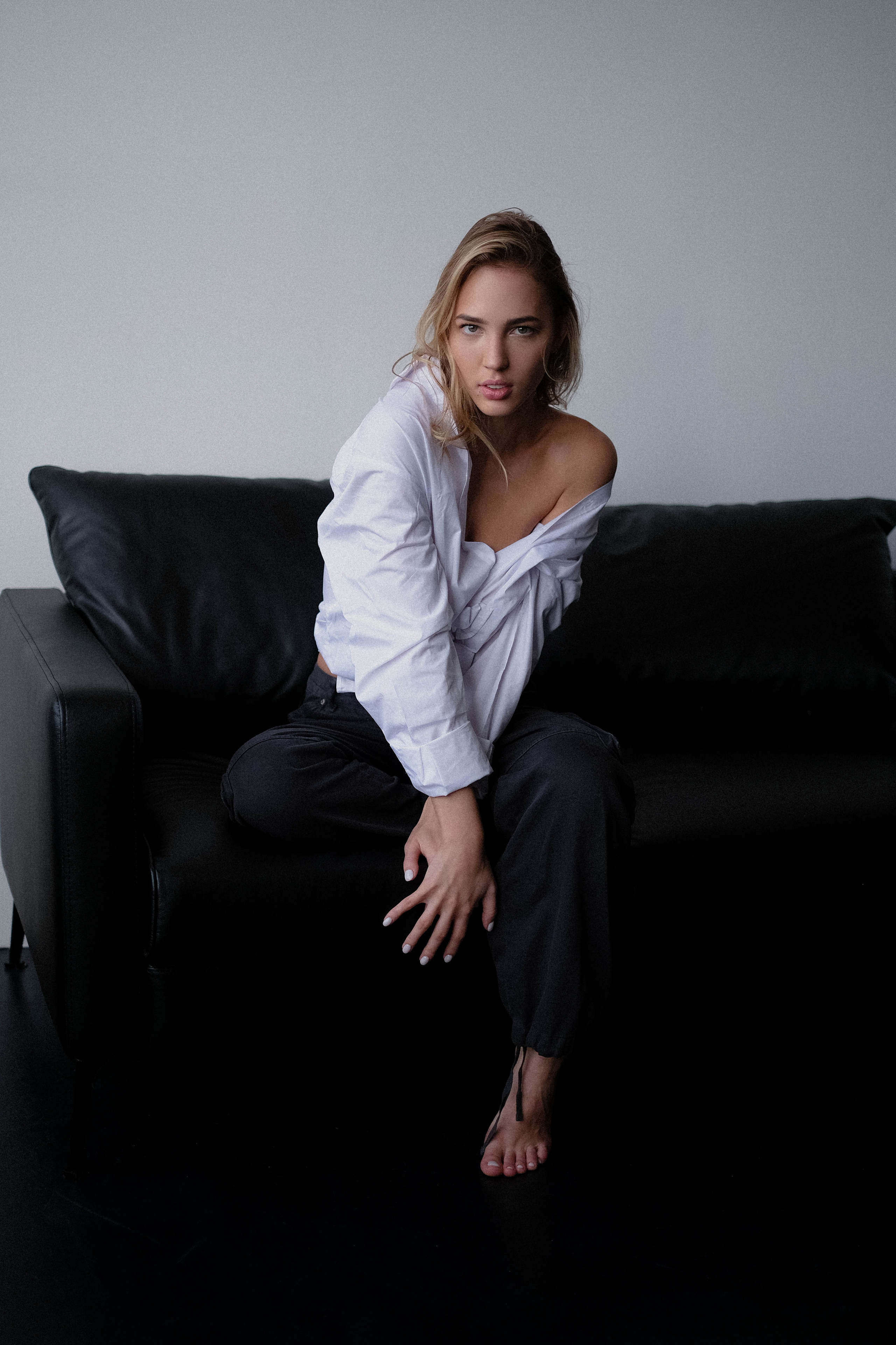 Яна. Главная