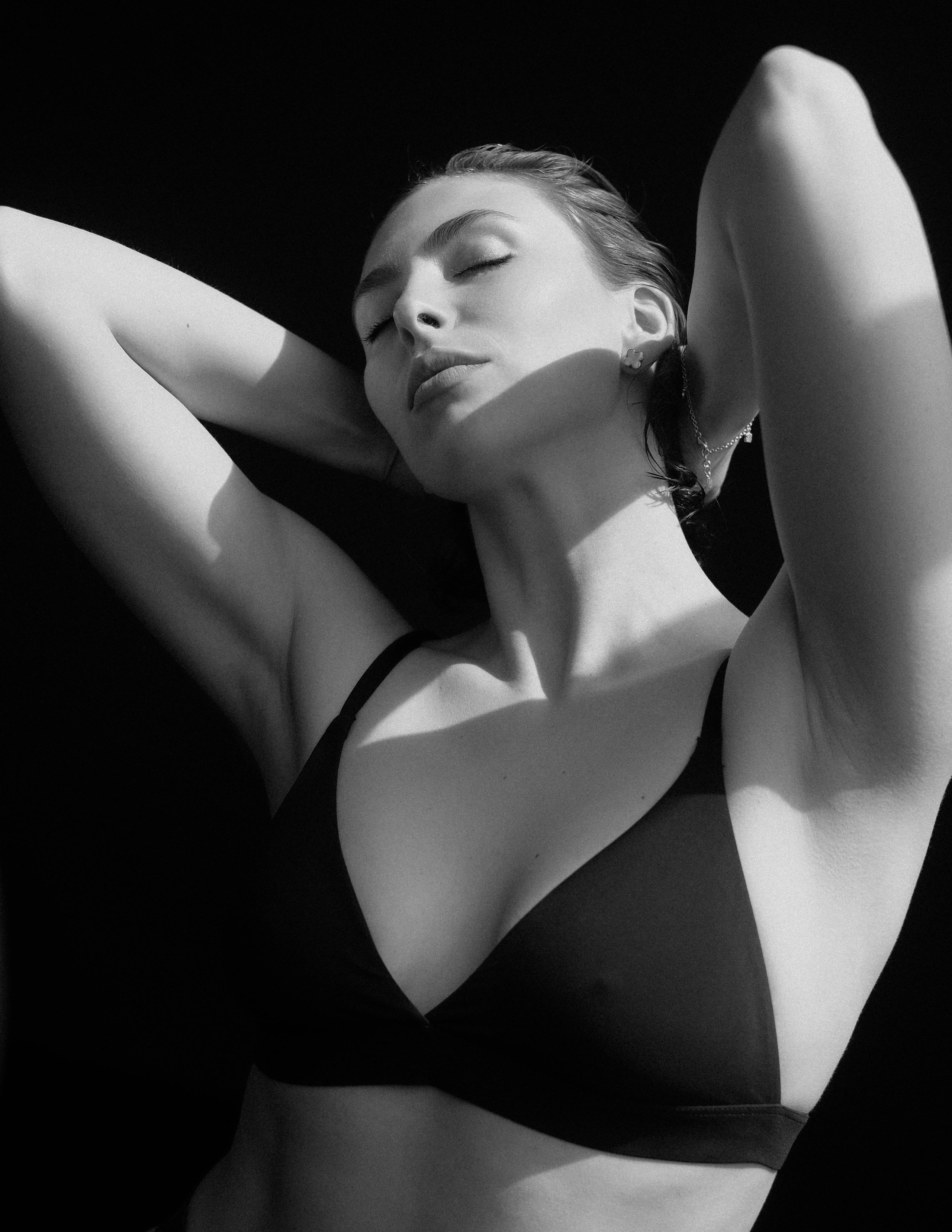 Юля. Главная