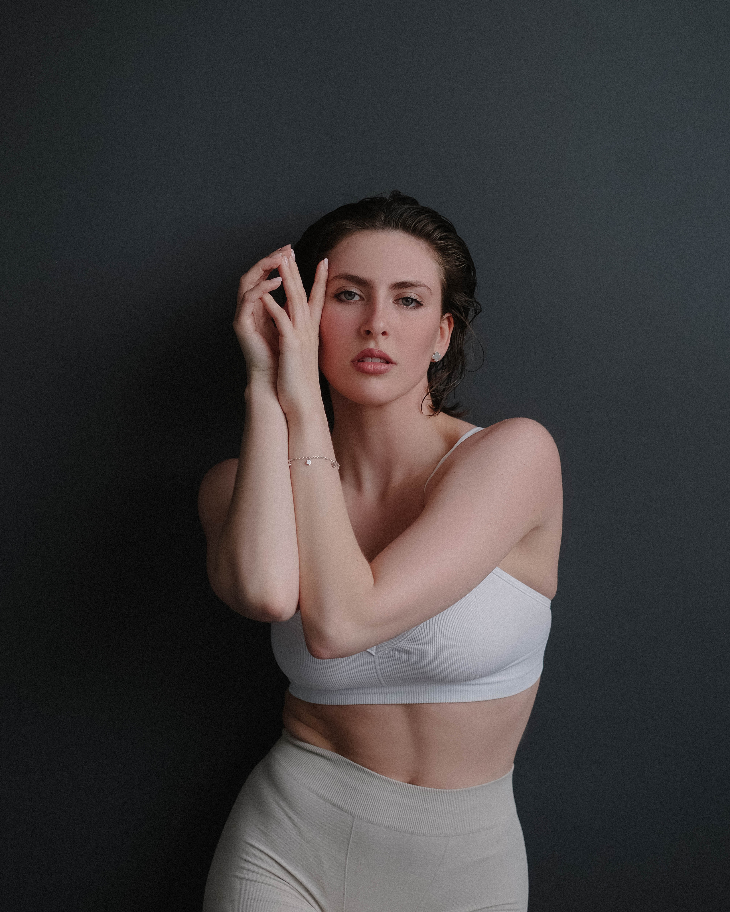 Юля. Главная