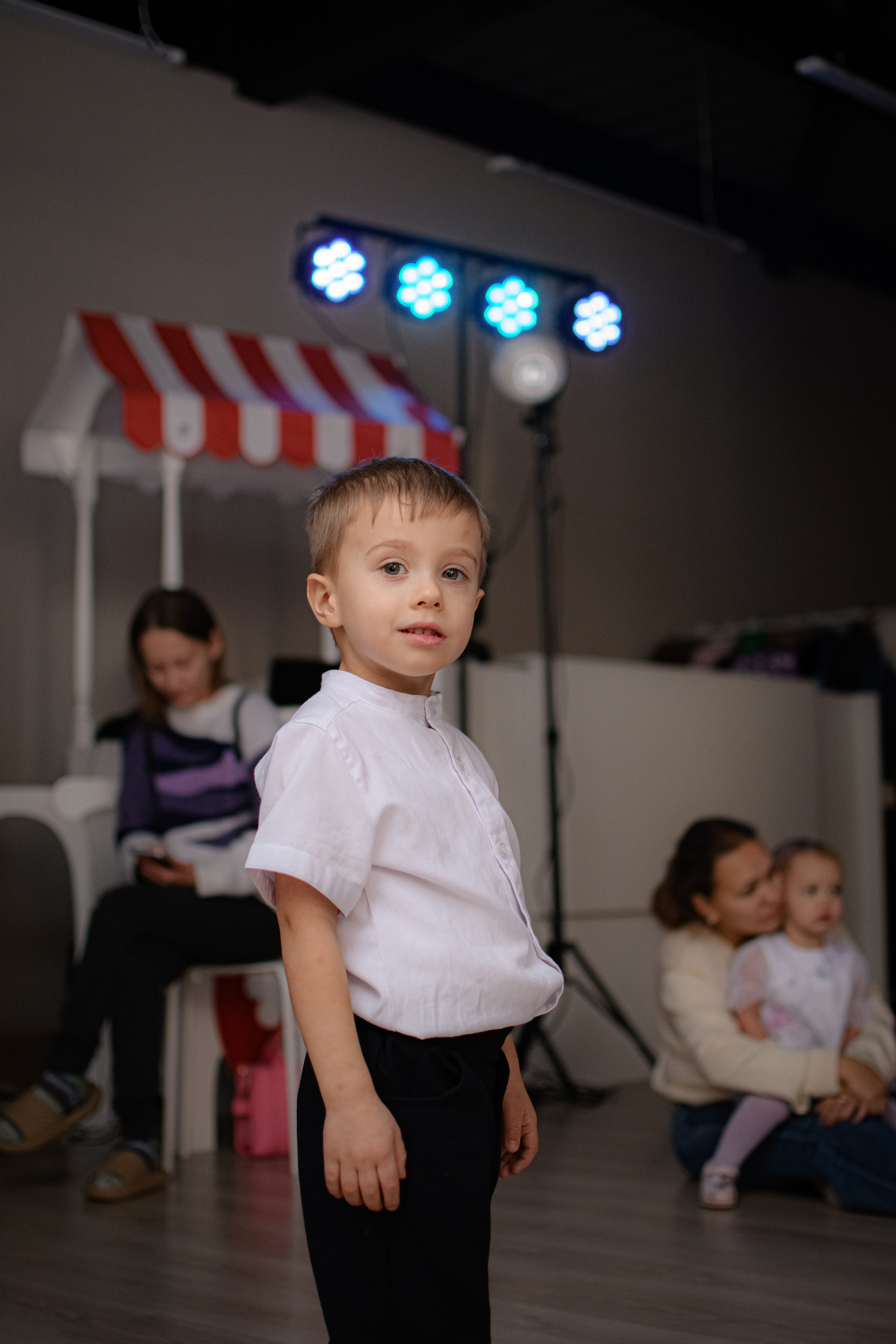 HAPPY NEW YEAR. Photokarish