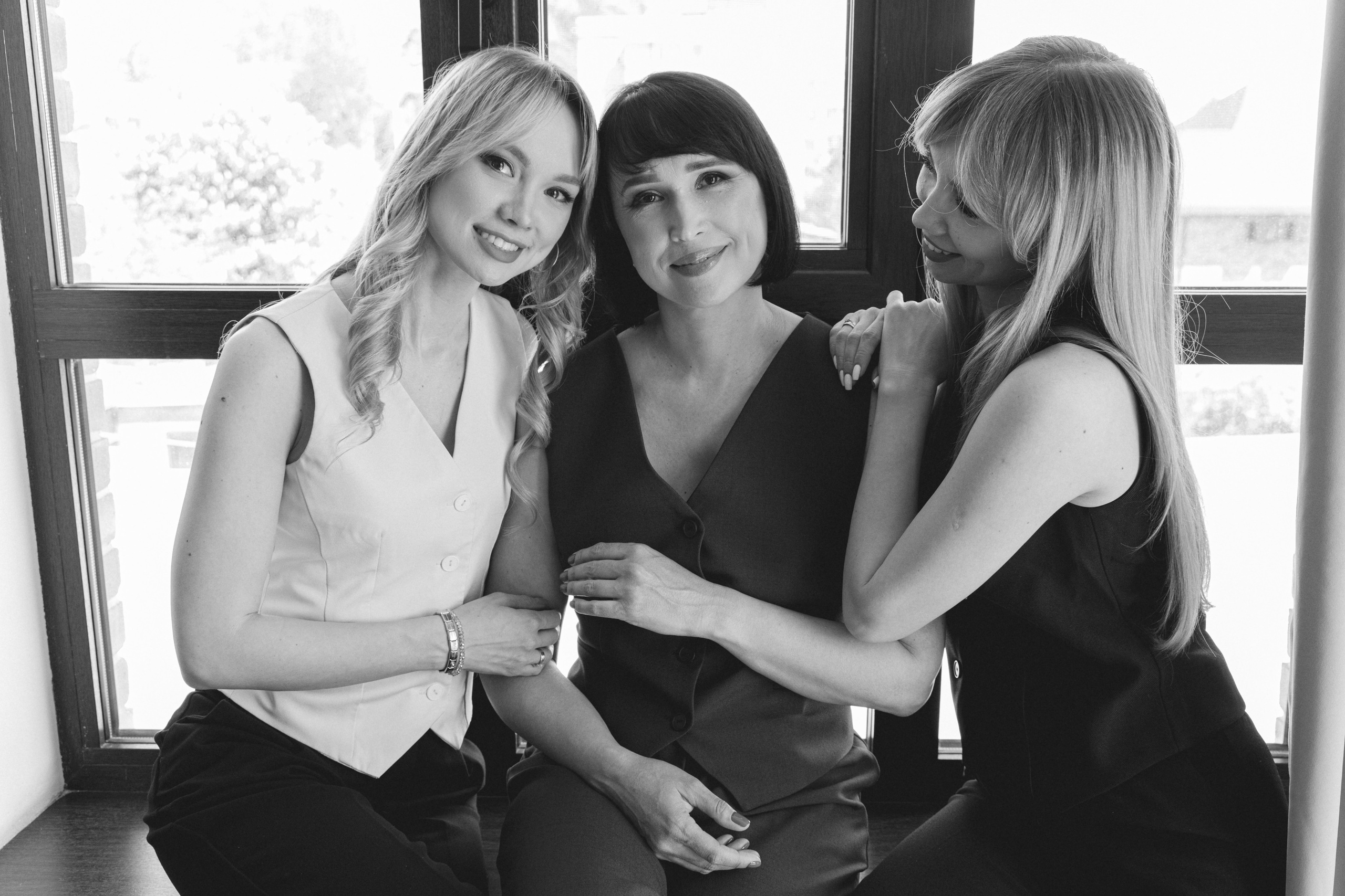 Мама и дочери. Aleksantis