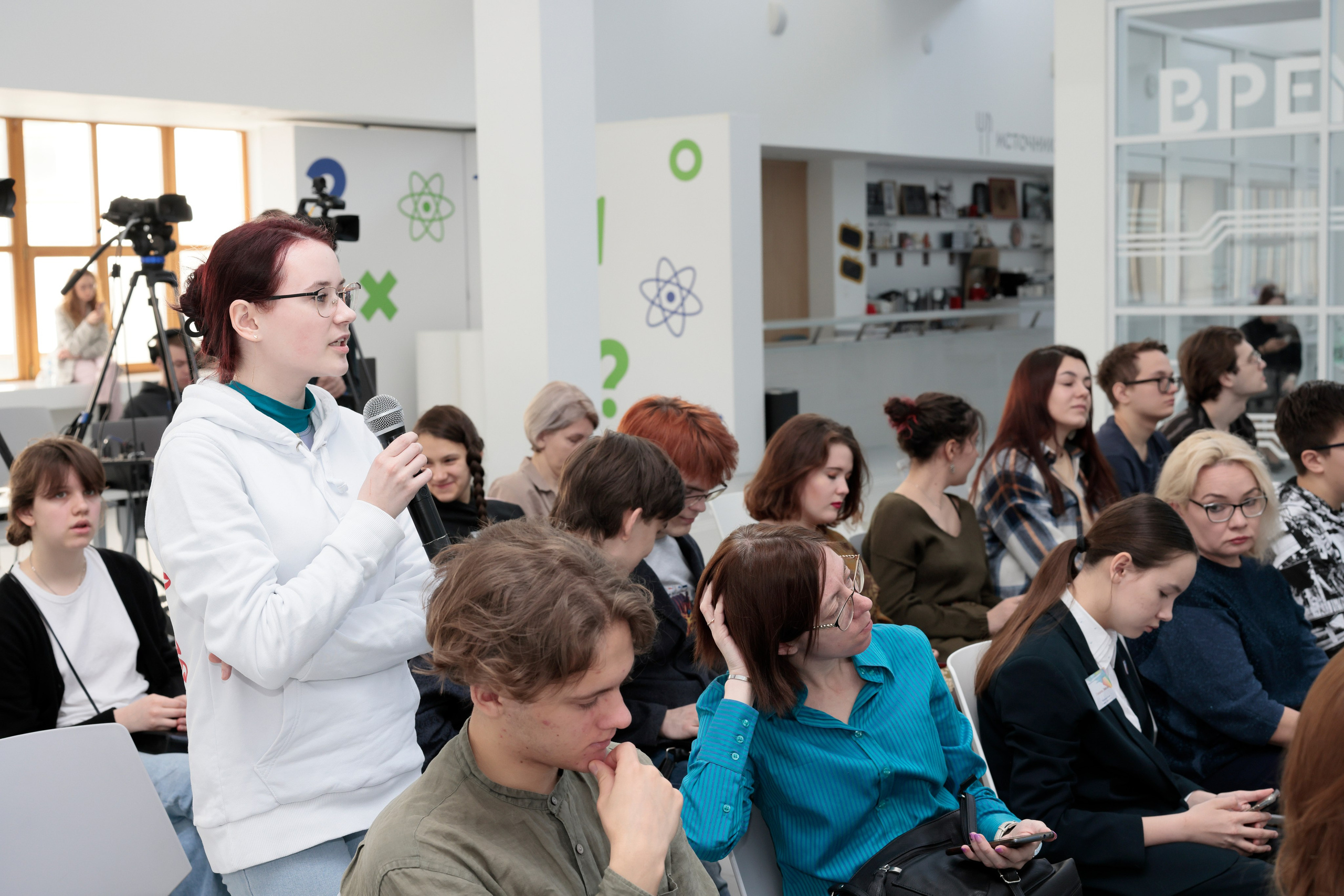 Форсайт-сессия 2023. Попов.фото — Предметная фотостудия в Новой Москве