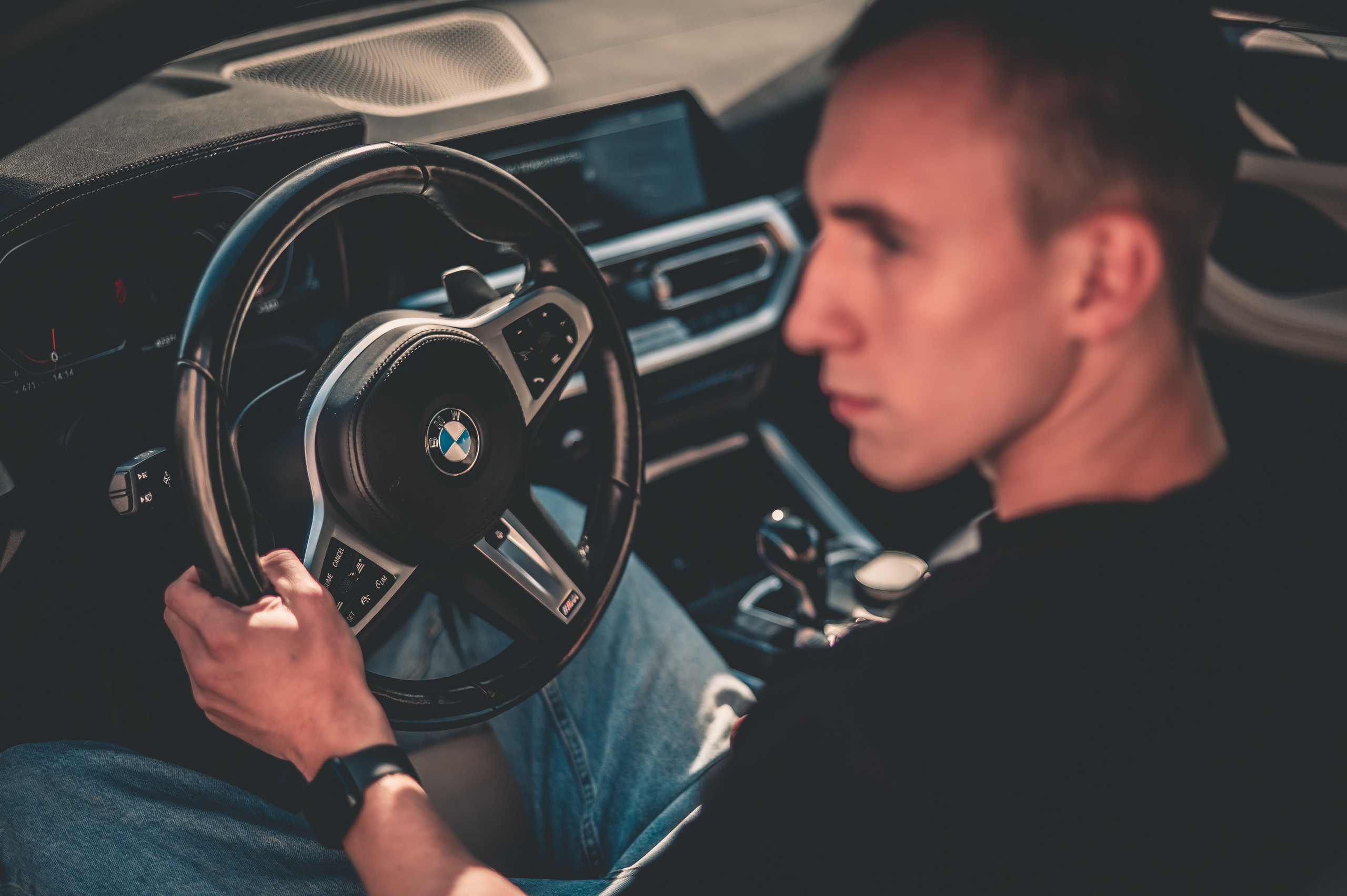 Вячеслав Шкадин — портретная съёмка. Иван Кубик — фотограф и видеограф