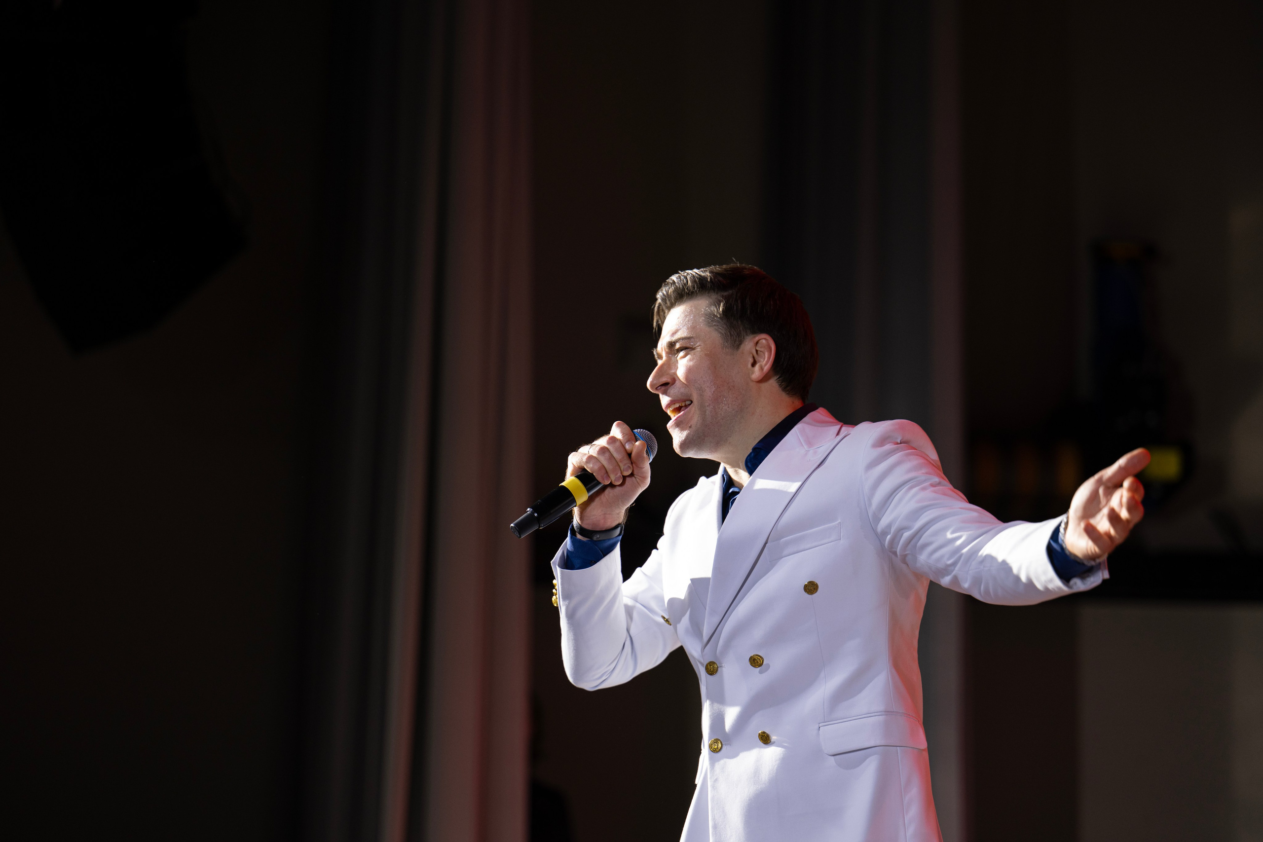 Концерт Владимира Шнитко. Центр культурного развития. г. Зеленодольск. Свадебный фотограф в Казани, и Зеленодольске Радик Мухаметов